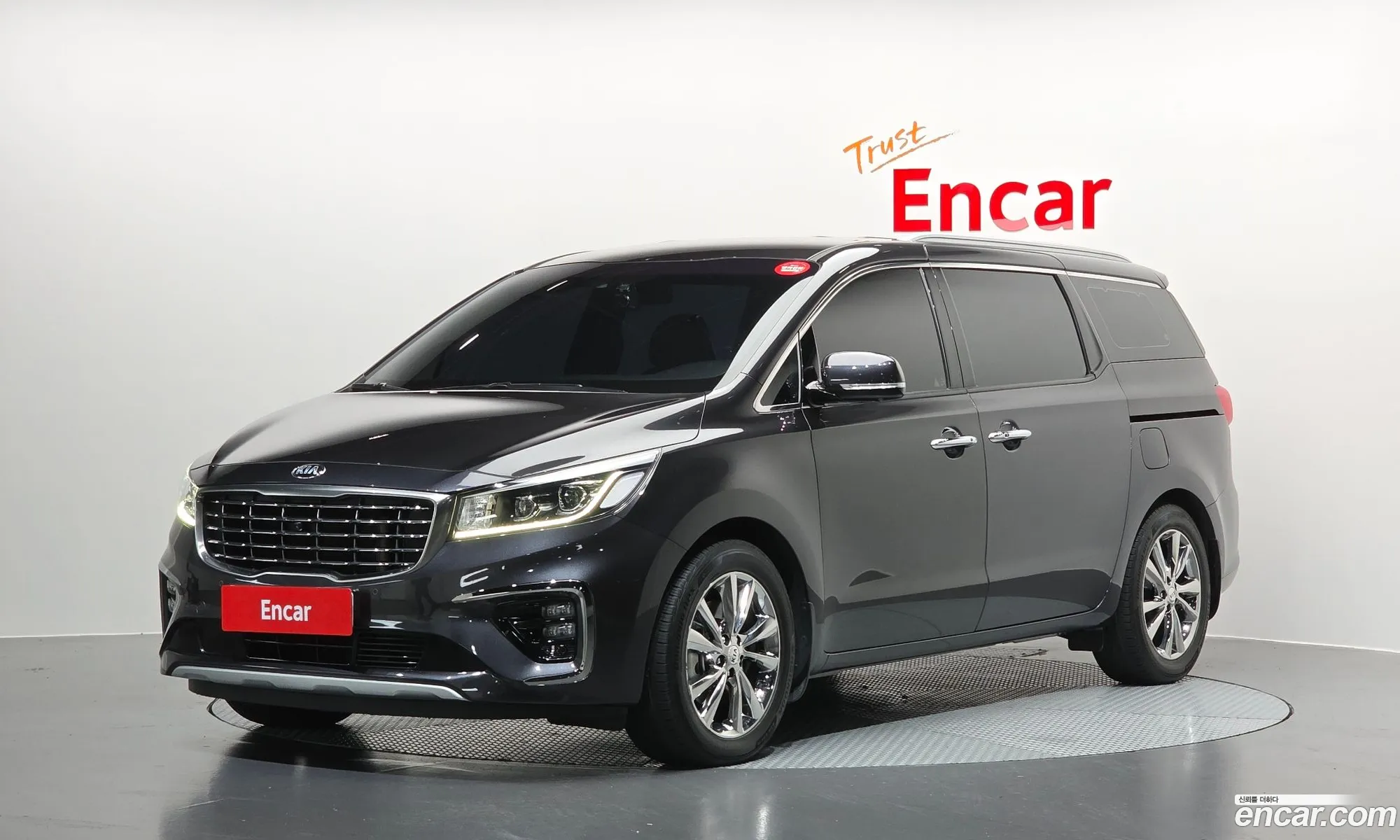 Kia Carnival 2019 — 3