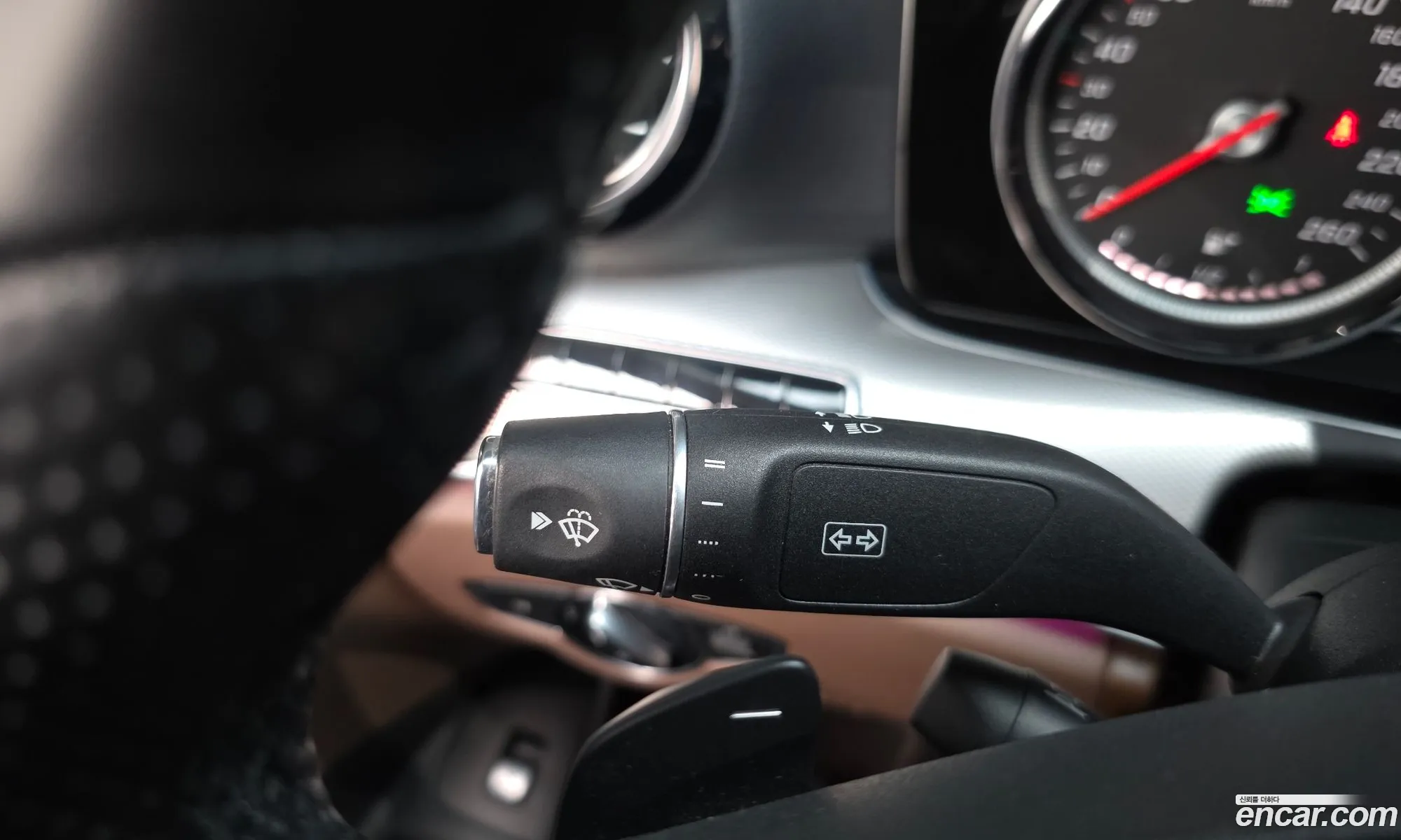 Mercedes-Benz E-Class W213 2016 WDDZF4CB1HA126096 — 23