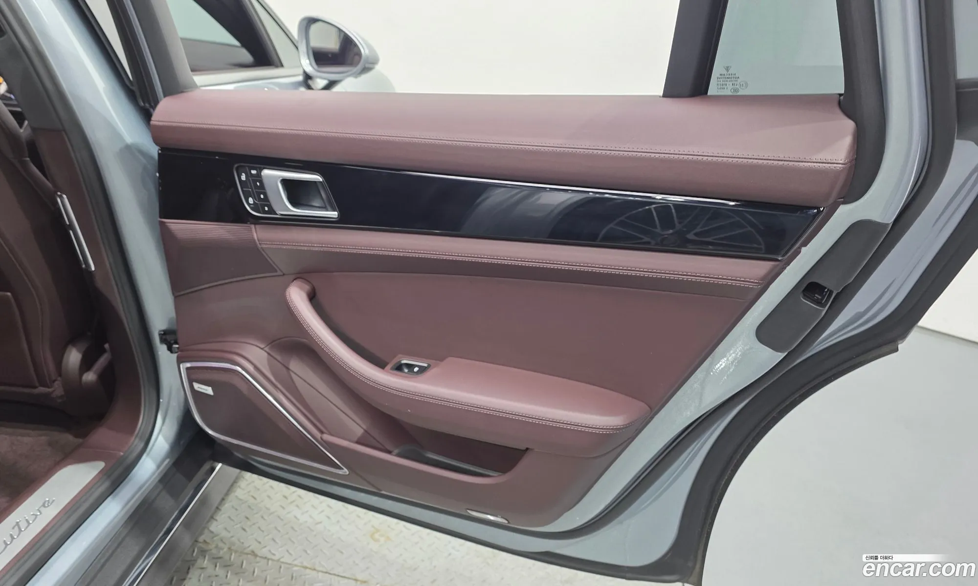 Porsche Panamera 2021 — 14