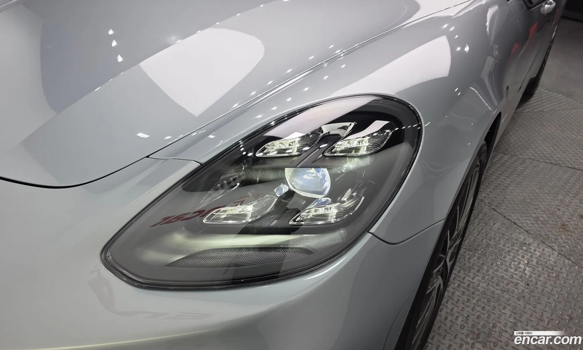 Porsche Panamera 2021 — 19