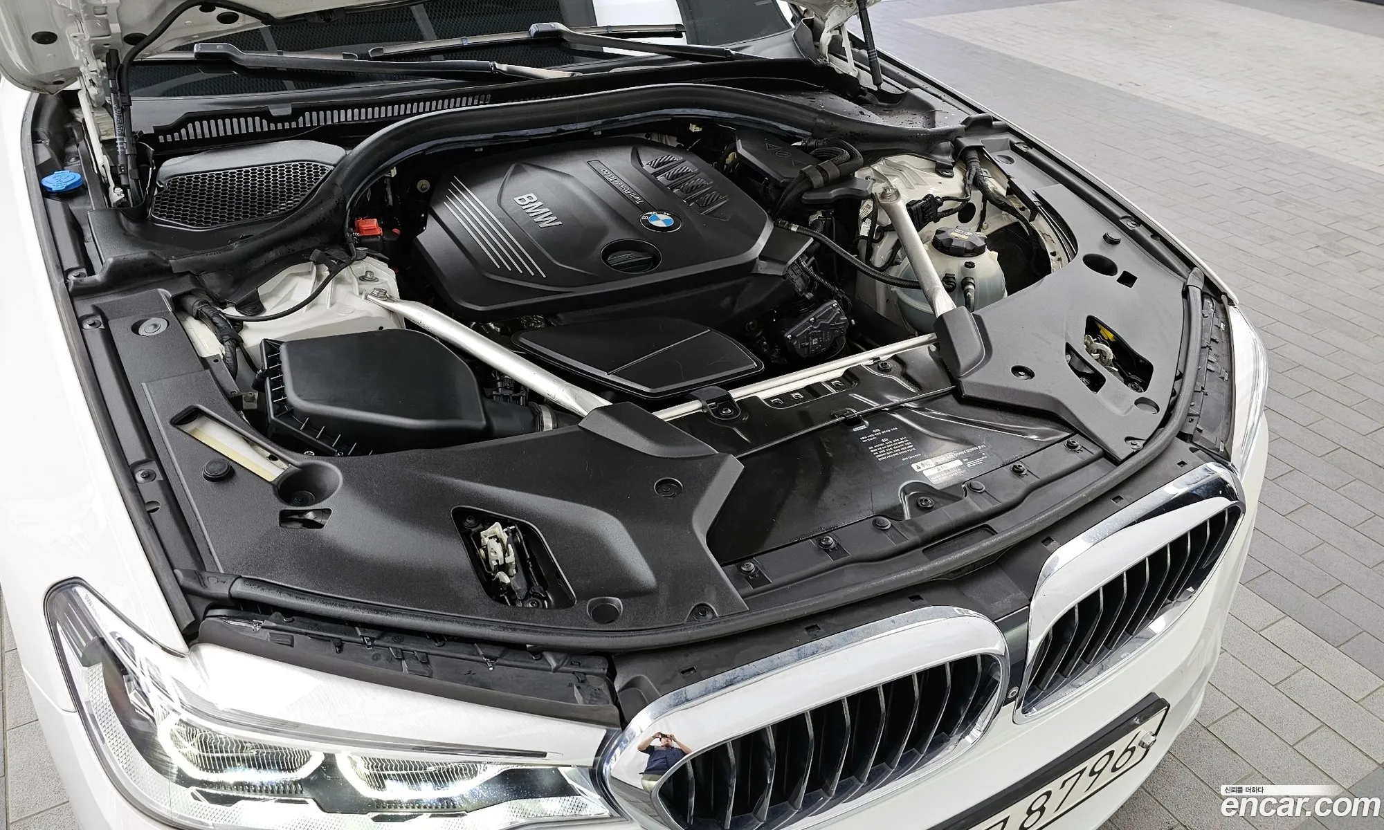 BMW 5 Series 2018 — 14