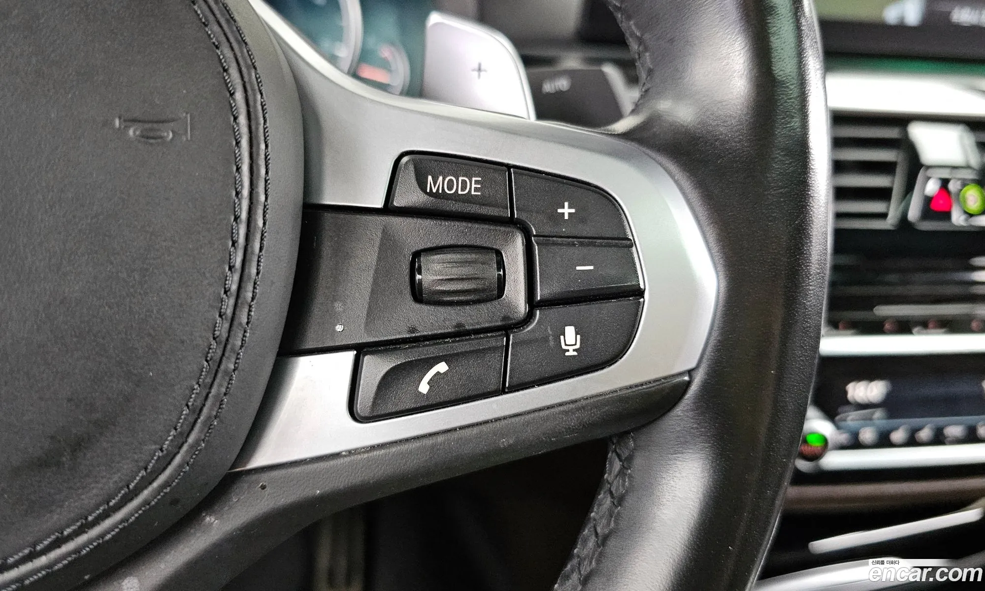 BMW 5 Series 2018 — 33