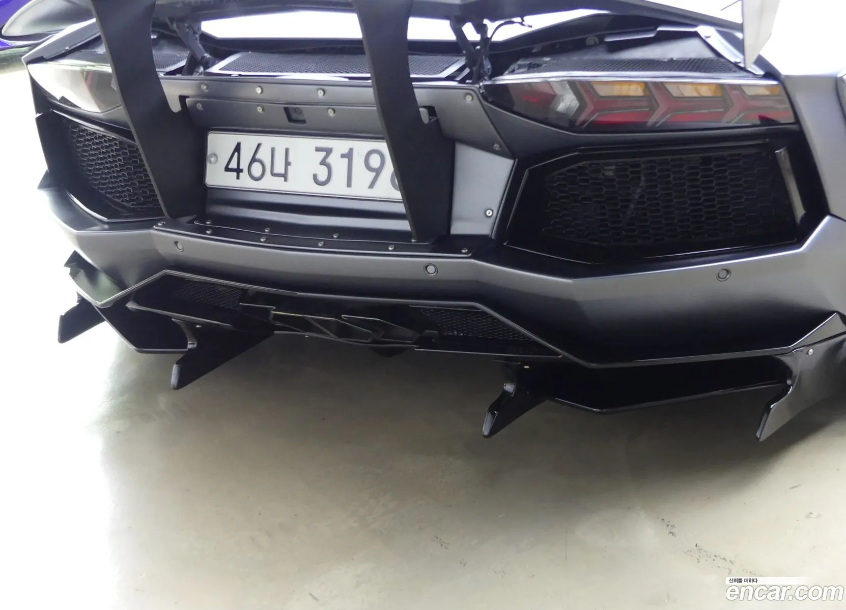 Lamborghini Aventador 2015 — 11