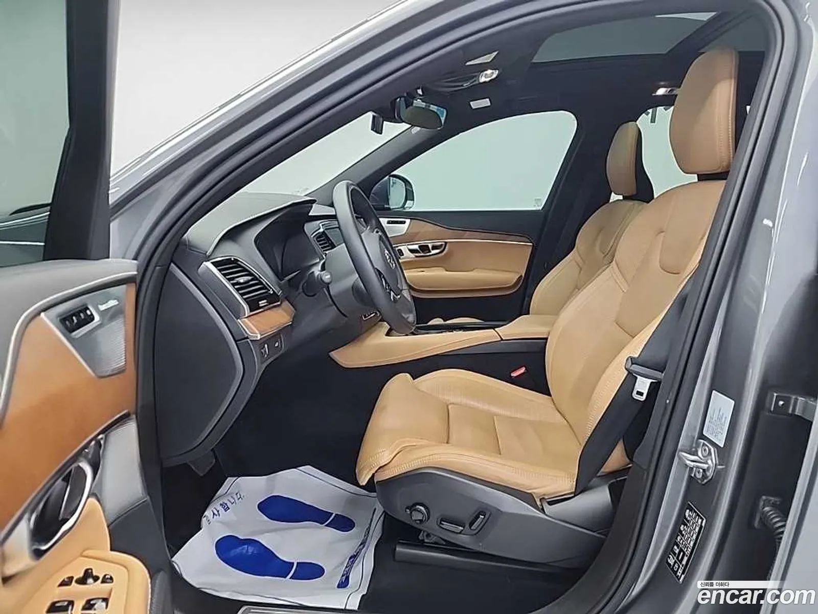 Volvo XC90 2019 — 12