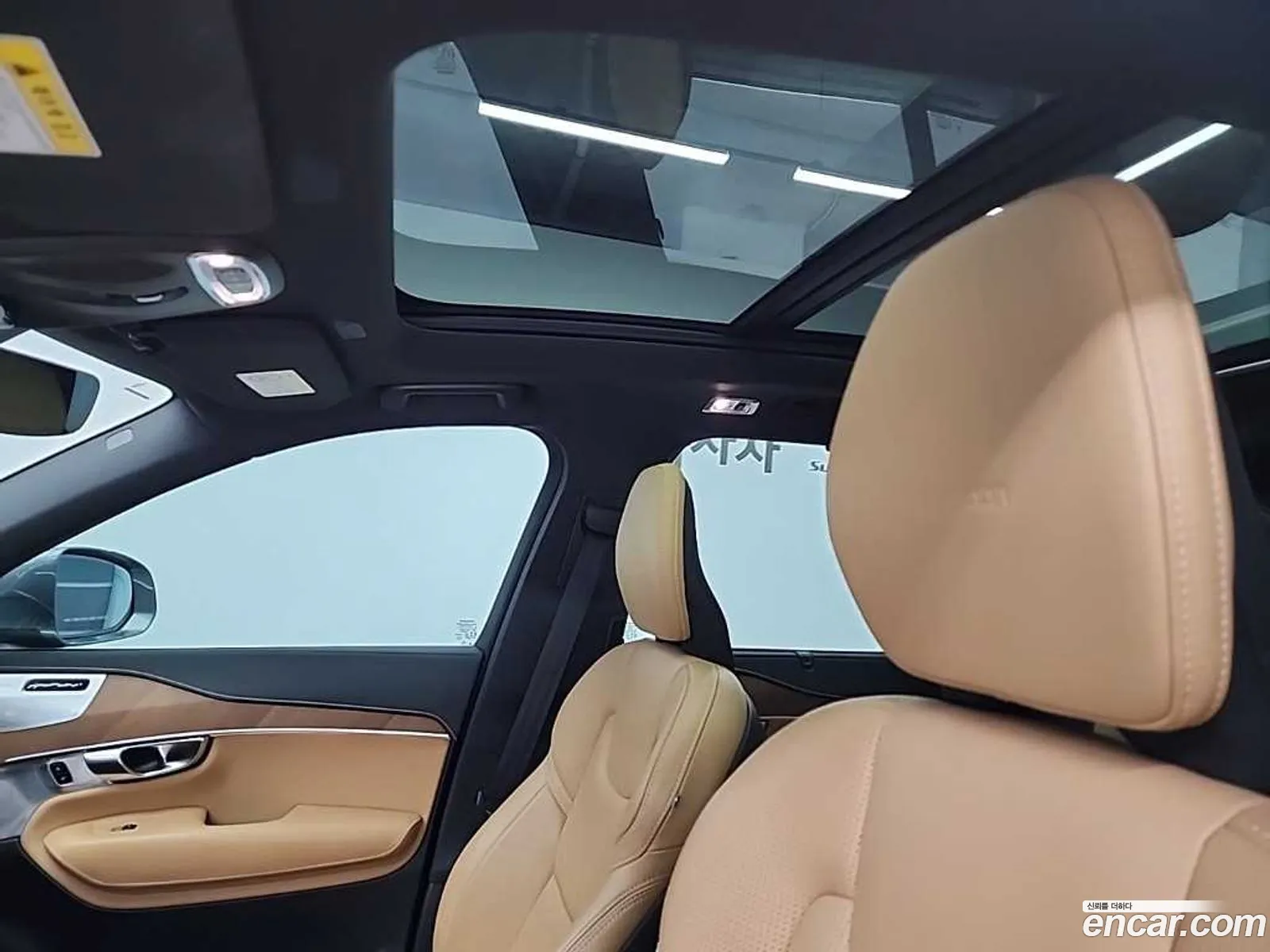 Volvo XC90 2019 — 11