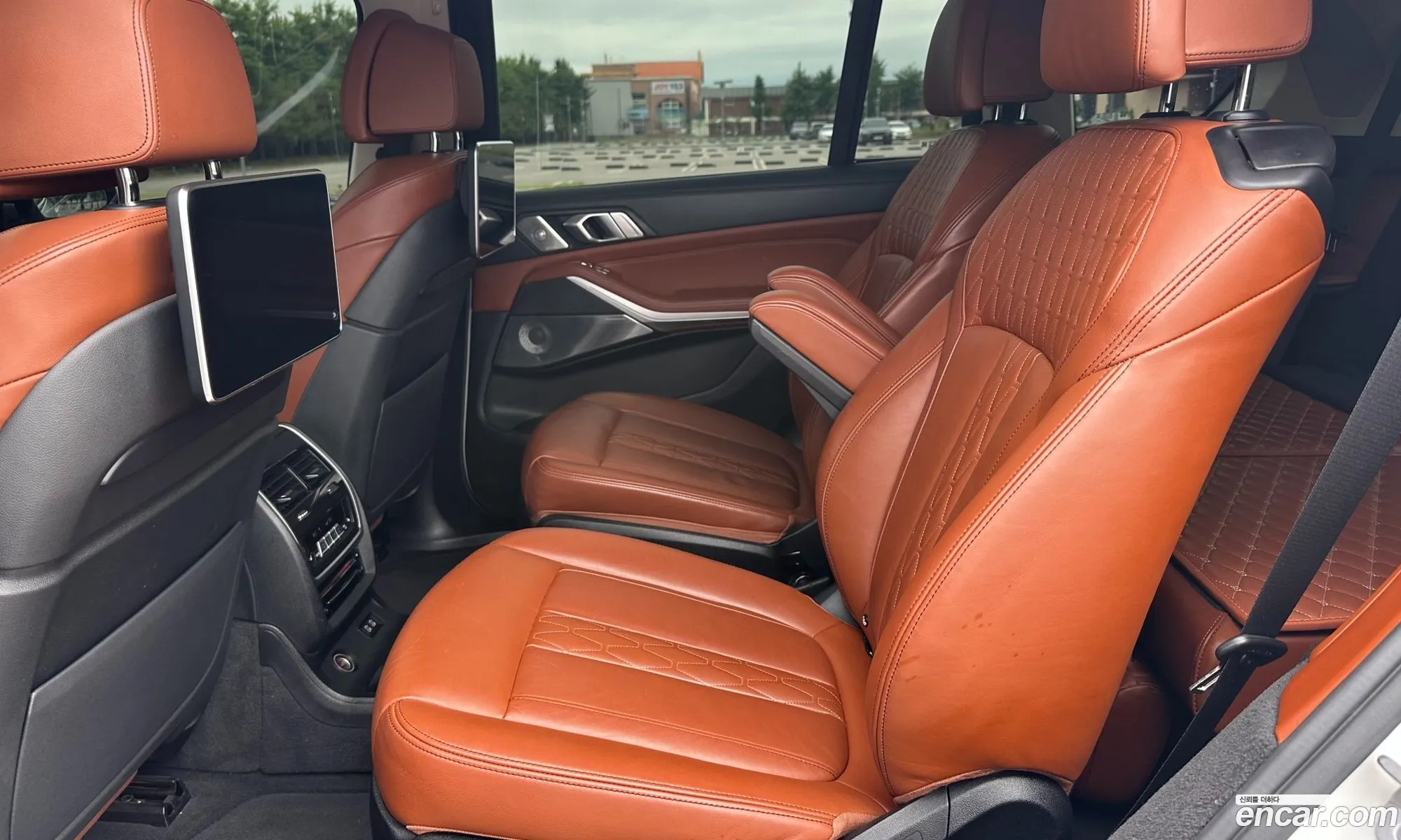 BMW X7 2021 — 17