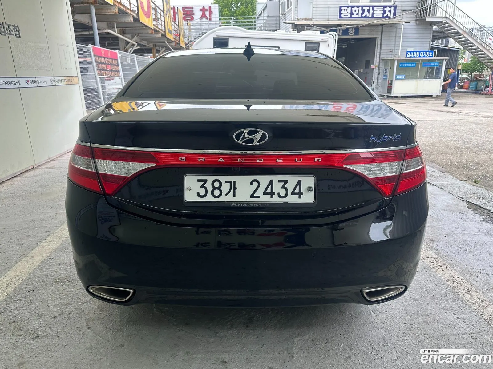 Hyundai Grandeur HG Hybrid 2014 — 2
