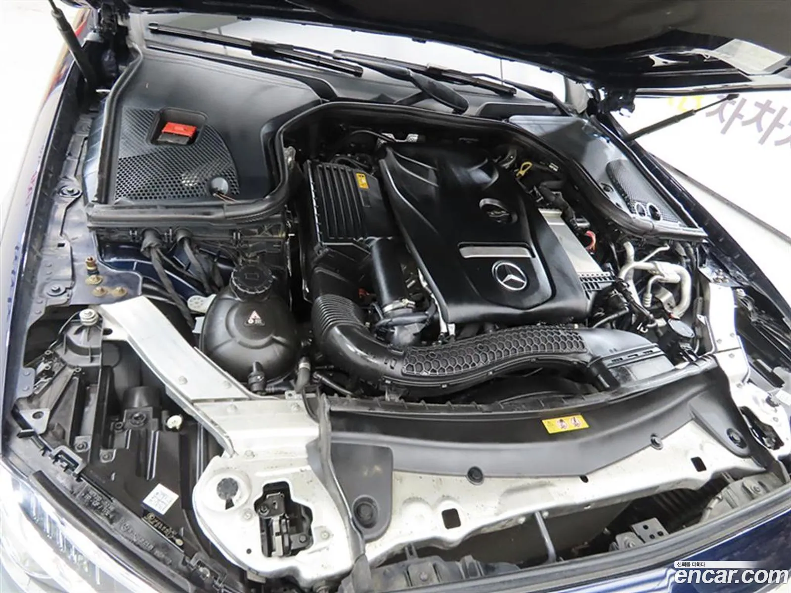 Mercedes-Benz E-Class W213 2020 — 18