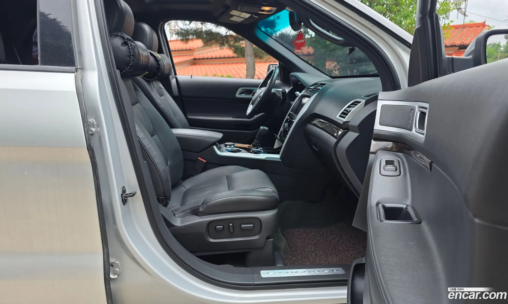 Ford Explorer 2013 1FM5K8F81DGC55809 — 4