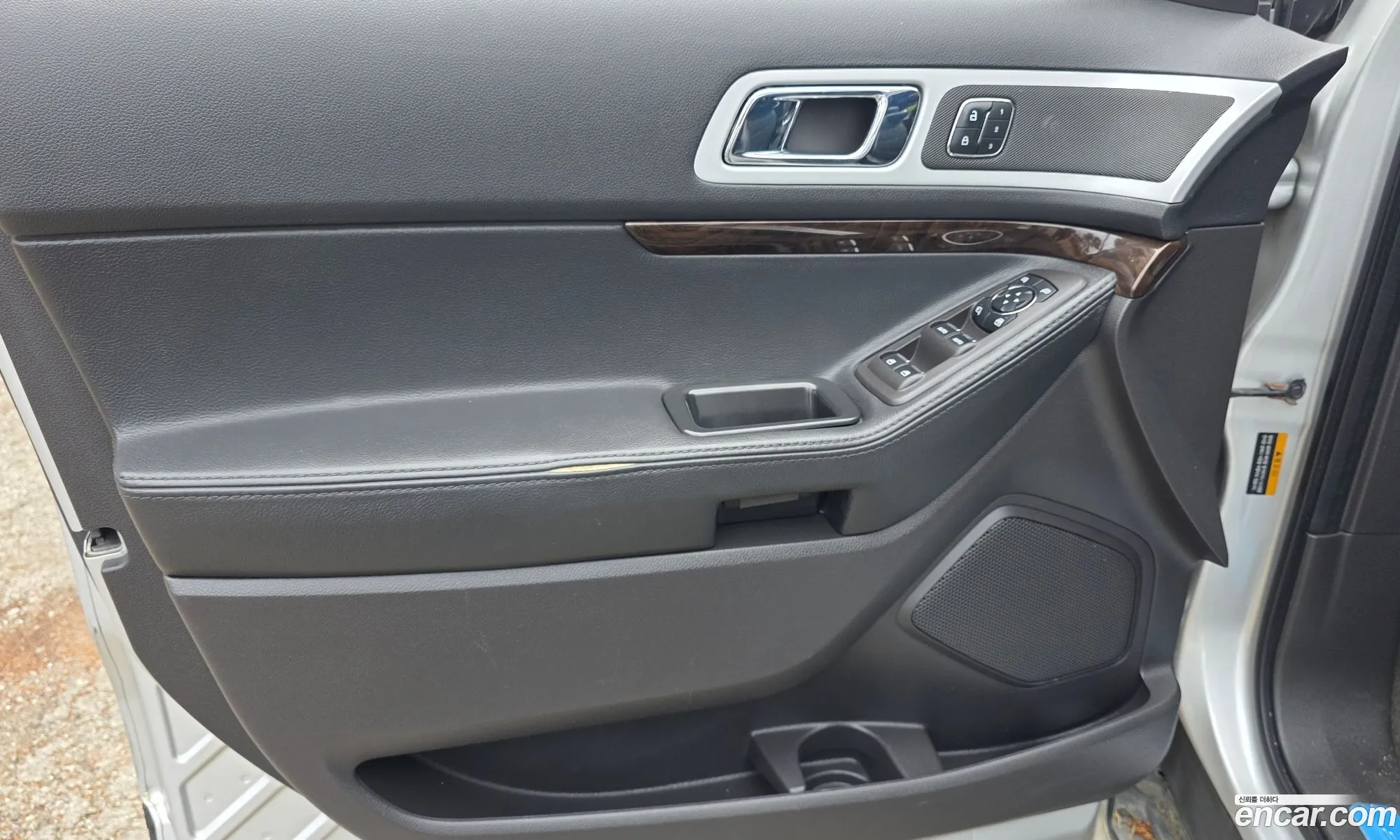 Ford Explorer 2013 1FM5K8F81DGC55809 — 18