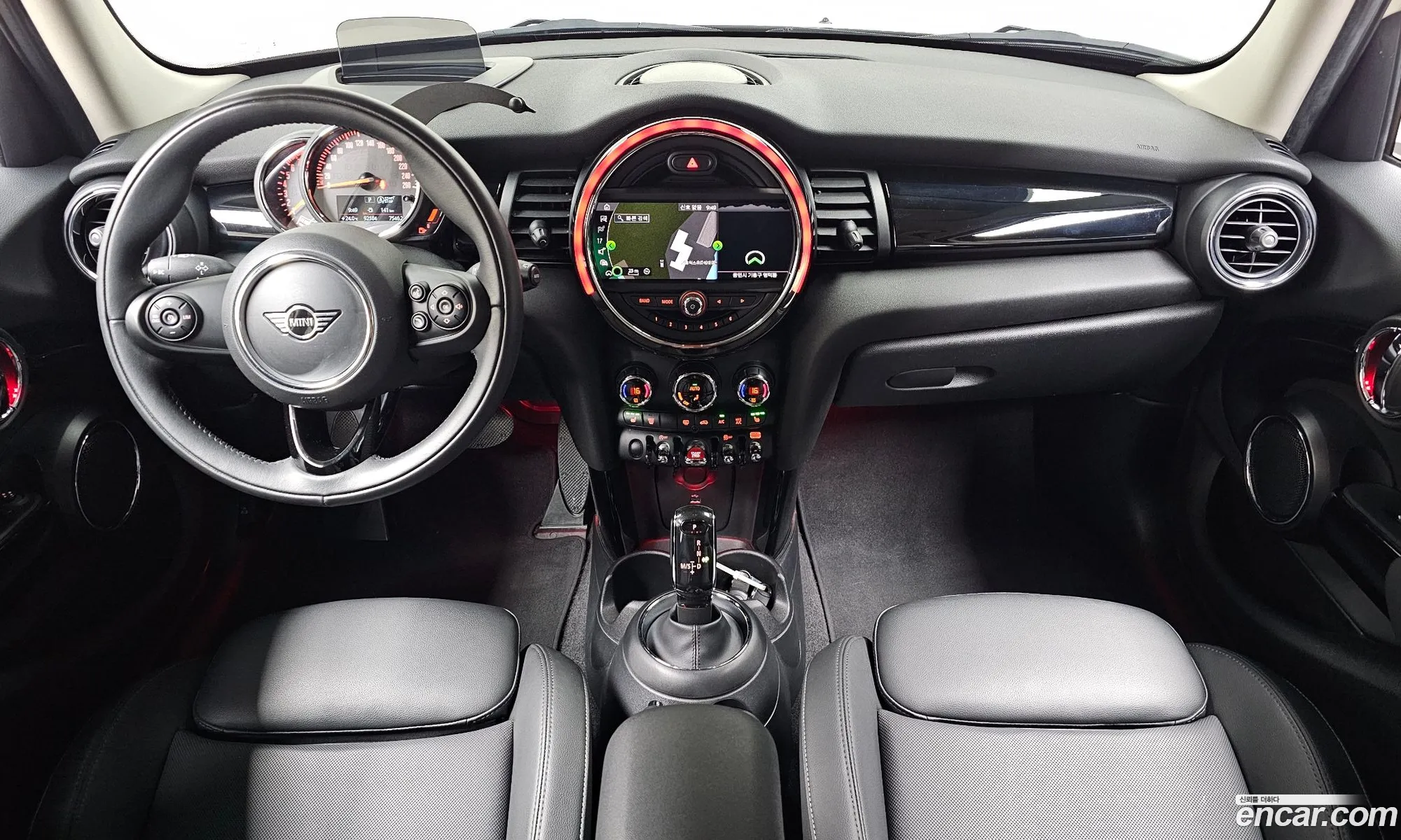 Mini Cooper 2020 — 17
