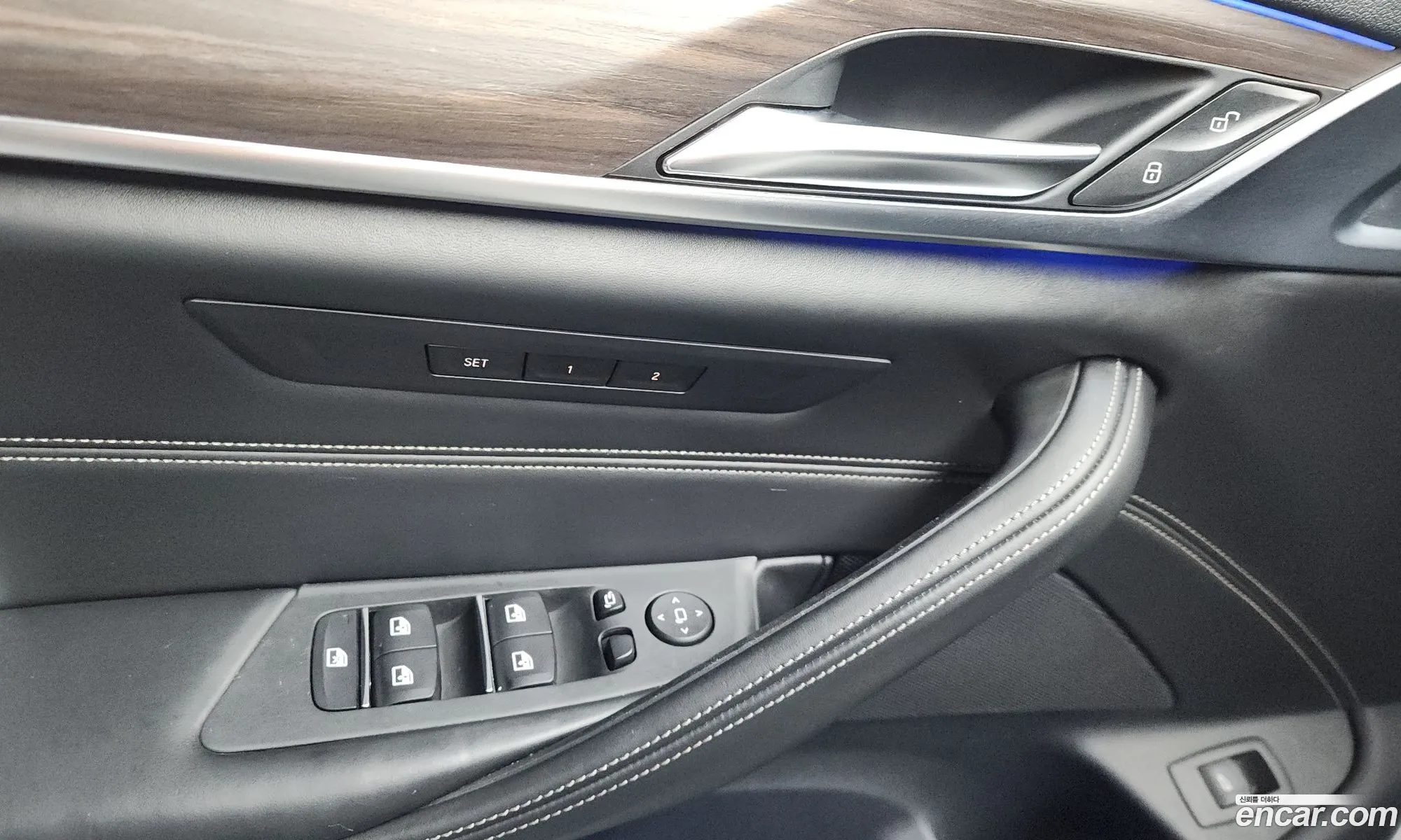 BMW 5 Series 2017 WBAJD9108HWA91314 — 30