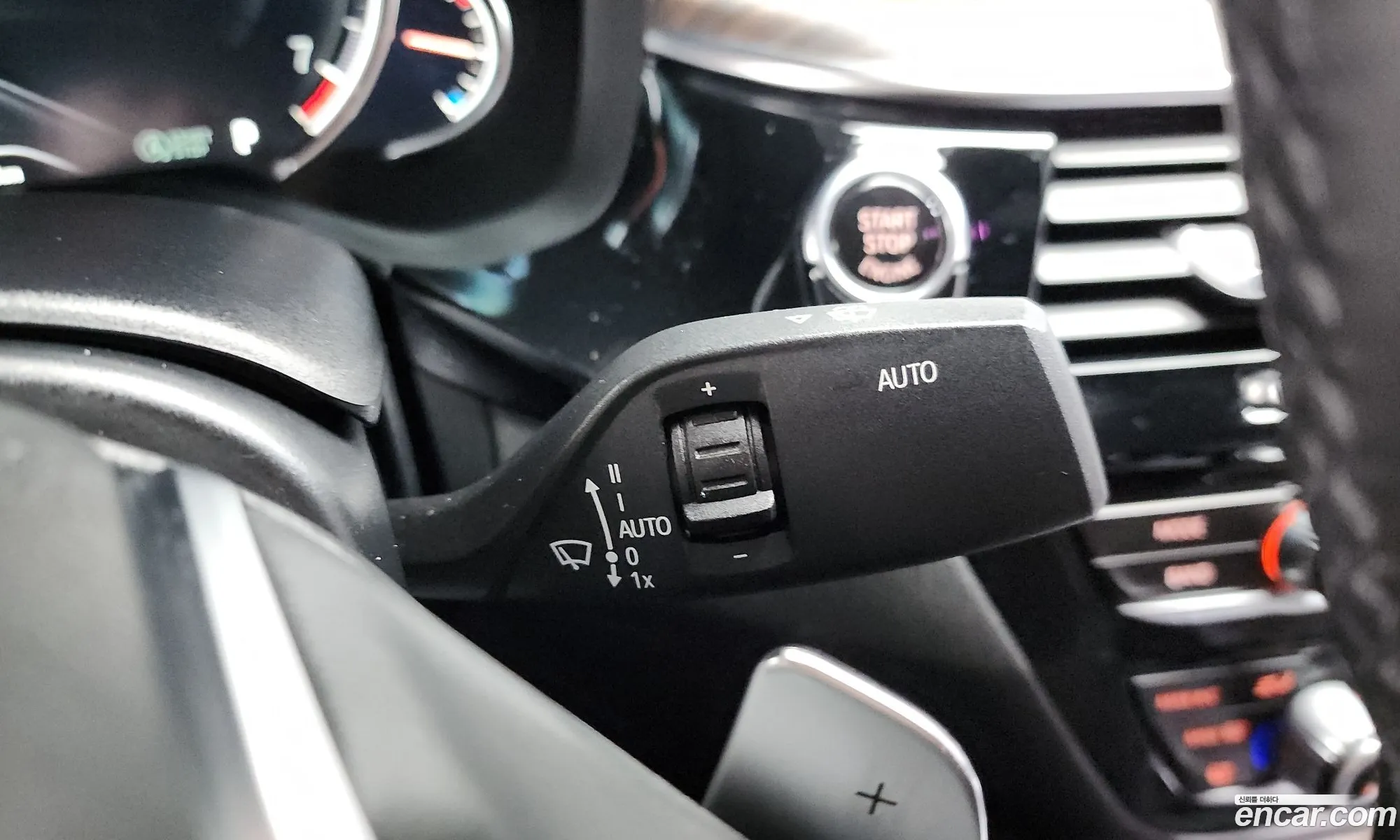 BMW 5 Series 2017 WBAJD9108HWA91314 — 28
