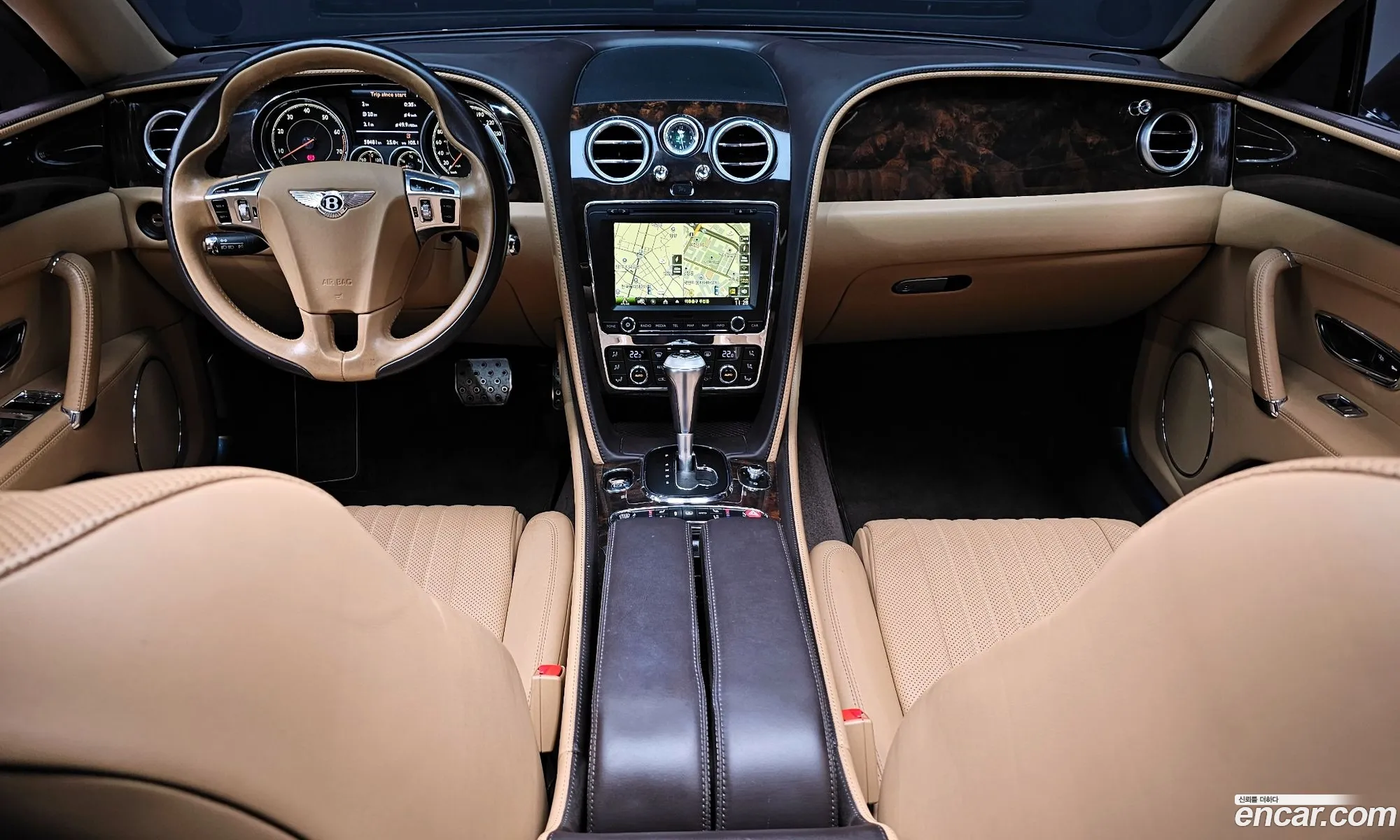 Bentley Flying Spur 2018 SCBET53W1JC066571 — 4