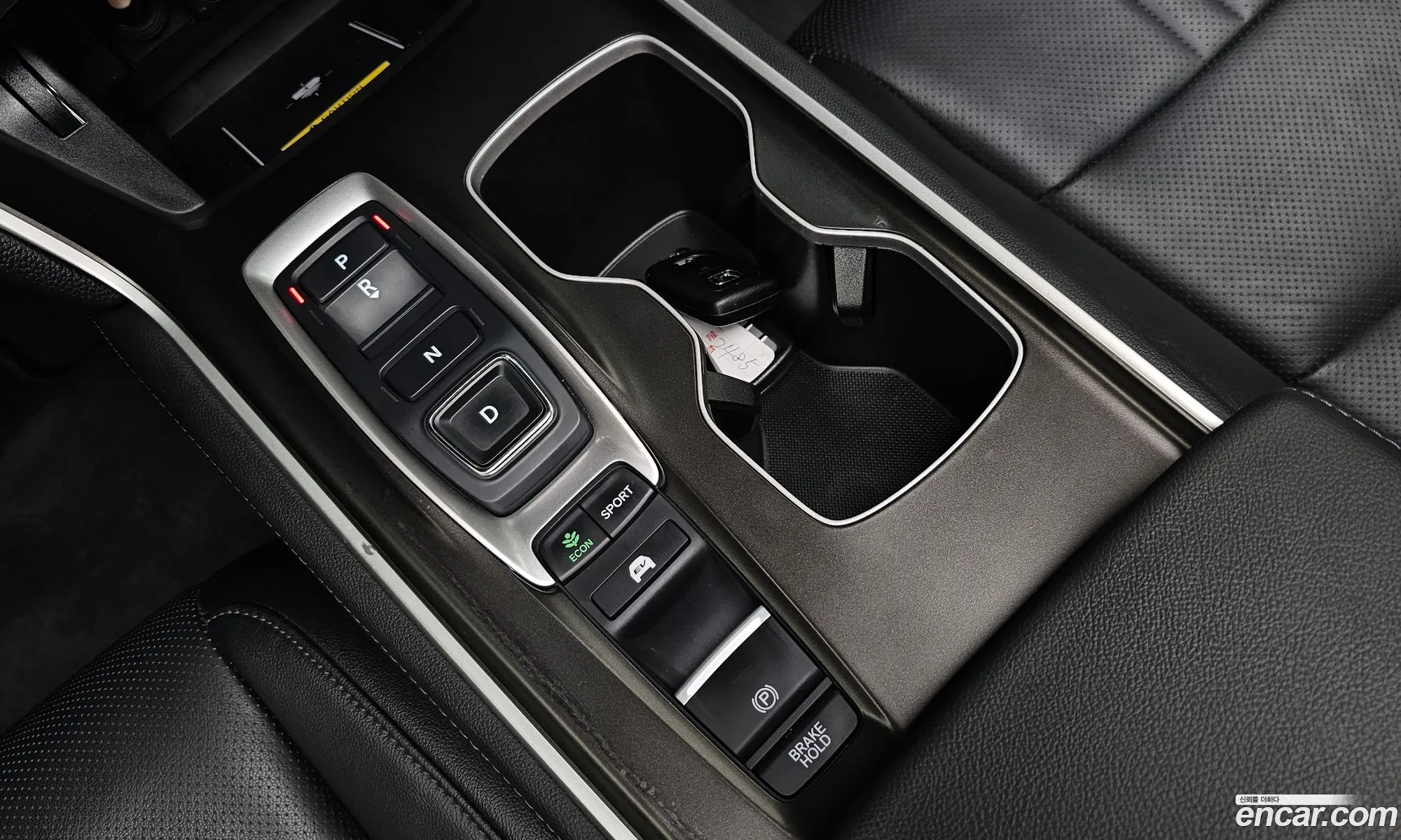 Honda Accord 10th Gen 2021 — 33