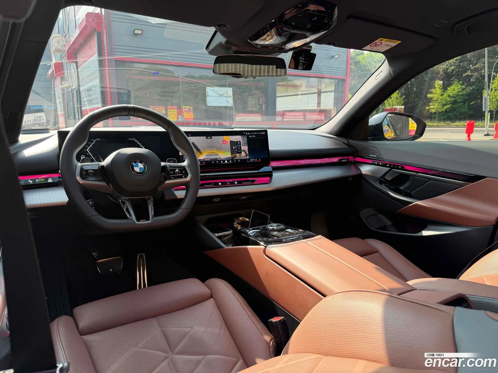 BMW 5 Series 2025 — 18