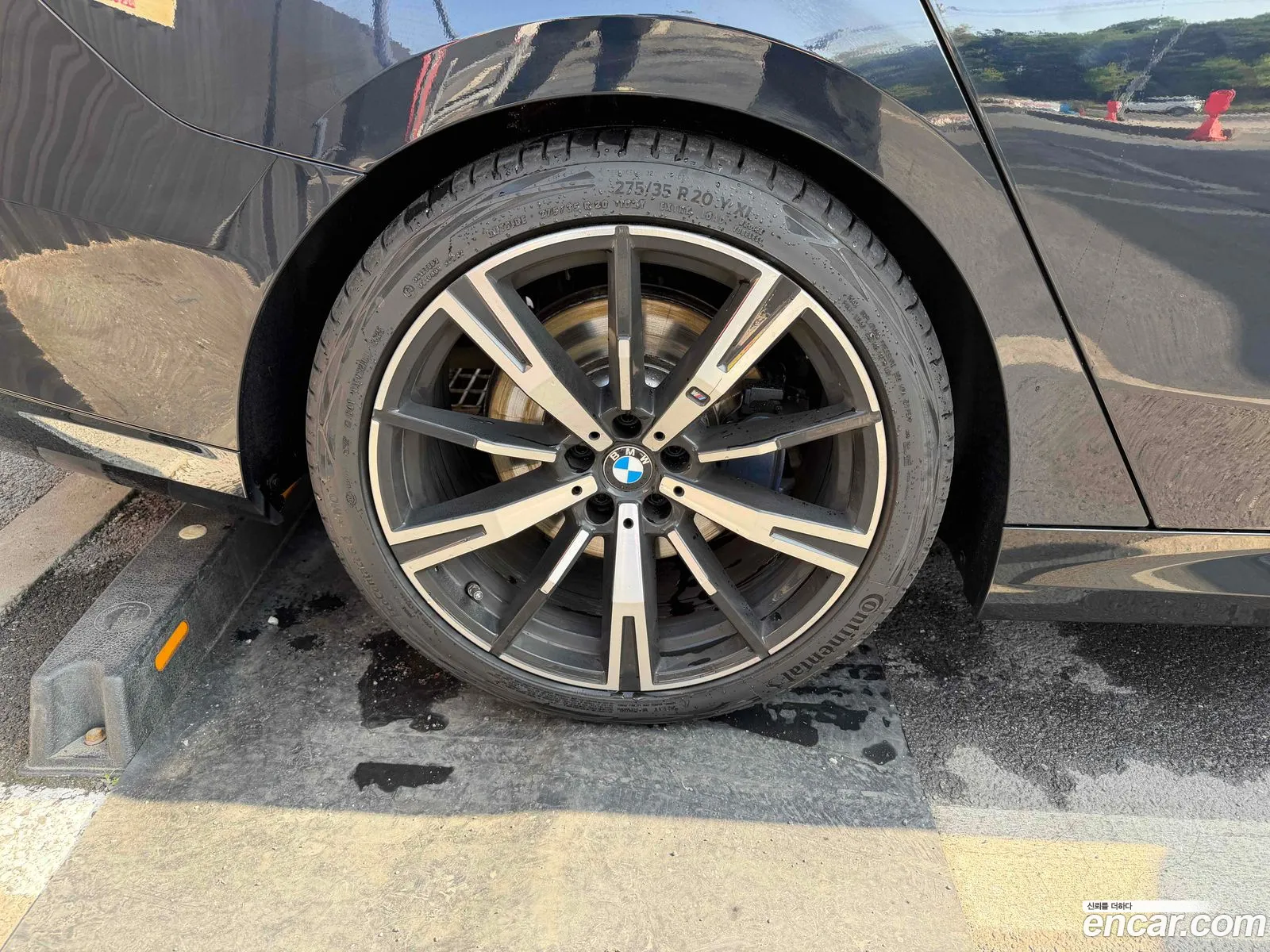 BMW 5 Series 2025 — 5