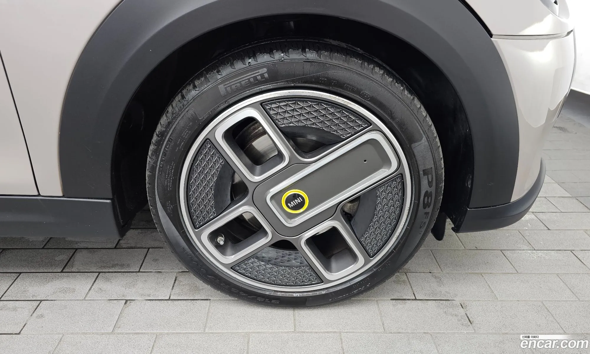Mini Cooper Electric 2022 WMW11DJ06N2S49466 — 22