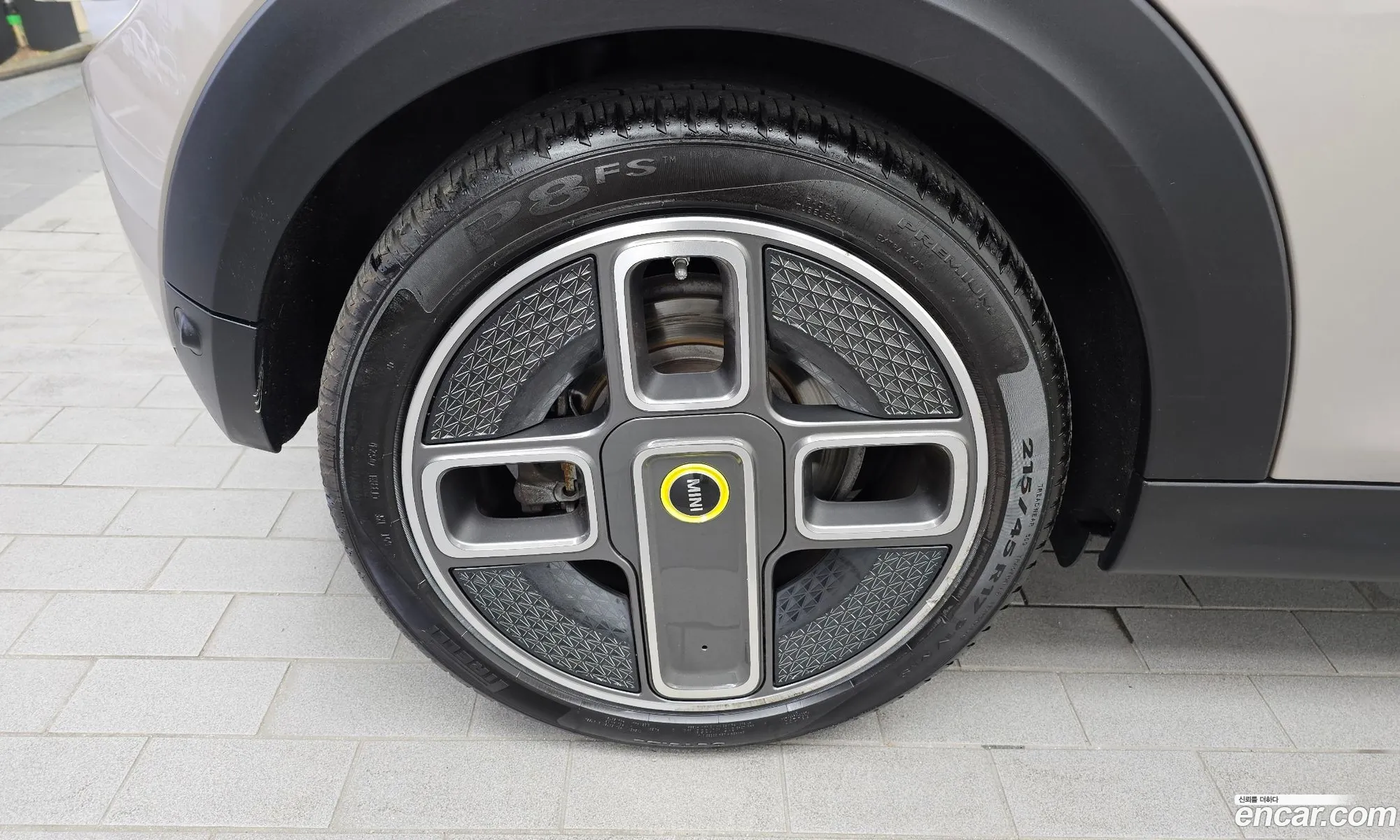 Mini Cooper Electric 2022 WMW11DJ06N2S49466 — 31