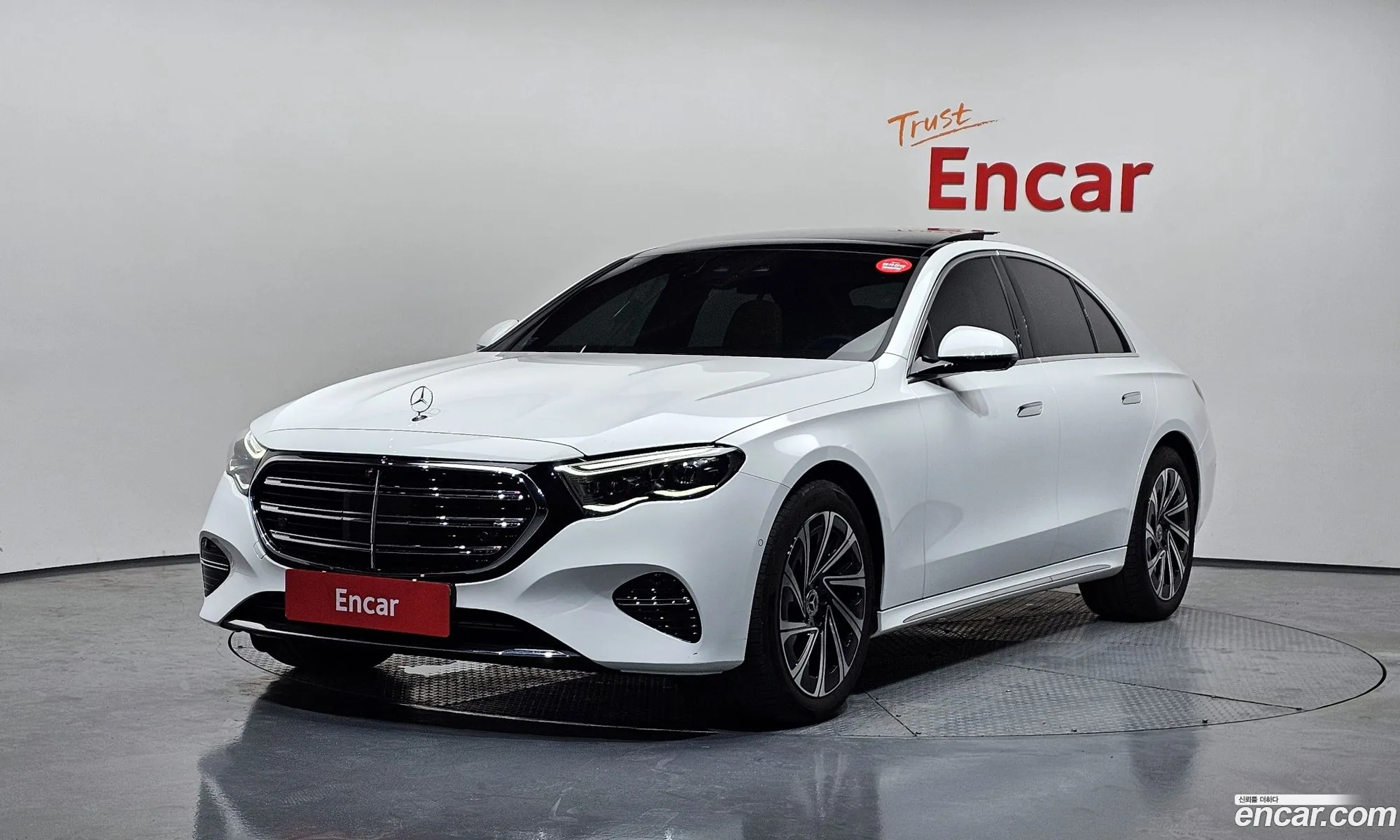 Mercedes-Benz E-Class W214 2024 — 14