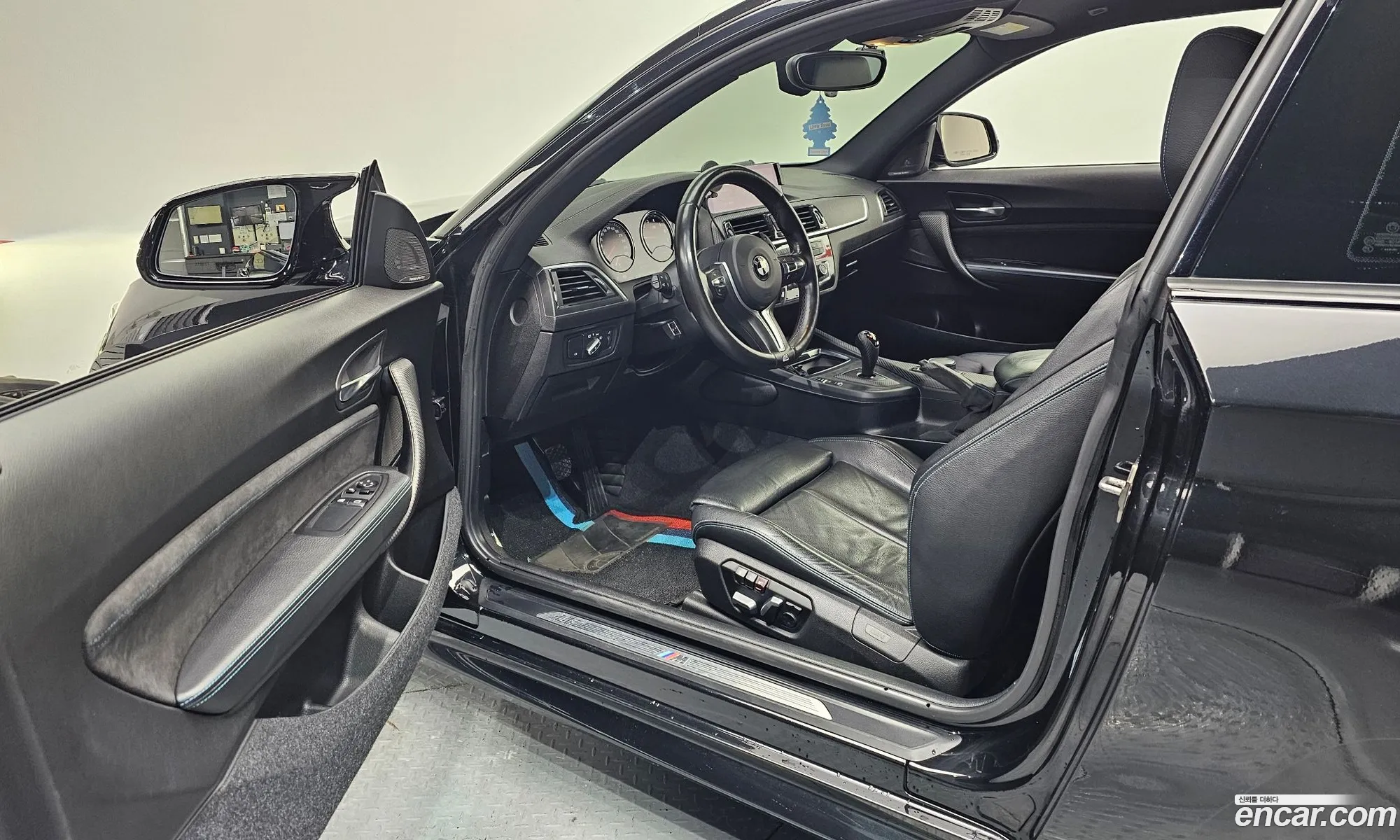 BMW M2 2018 WBS1J510XJVD20410 — 13