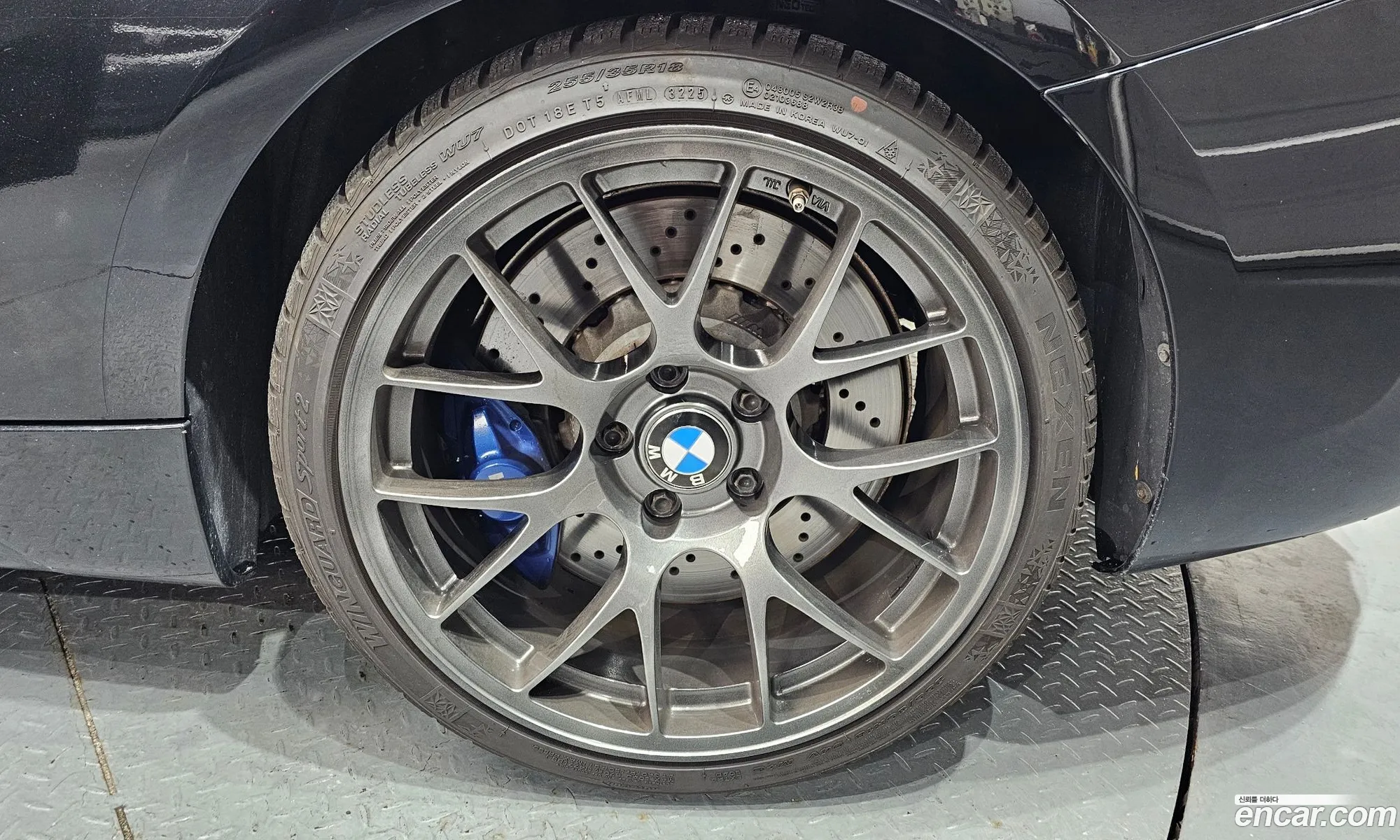BMW M2 2018 WBS1J510XJVD20410 — 17