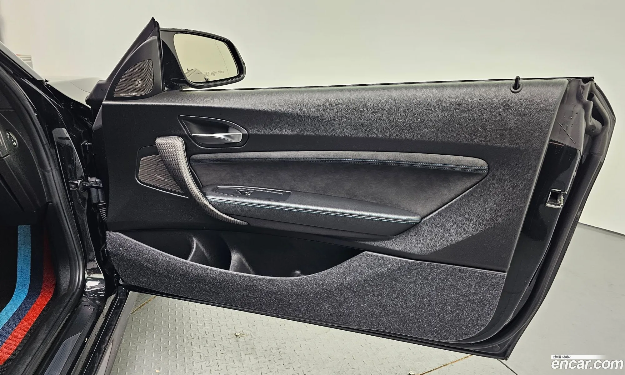 BMW M2 2018 WBS1J510XJVD20410 — 25