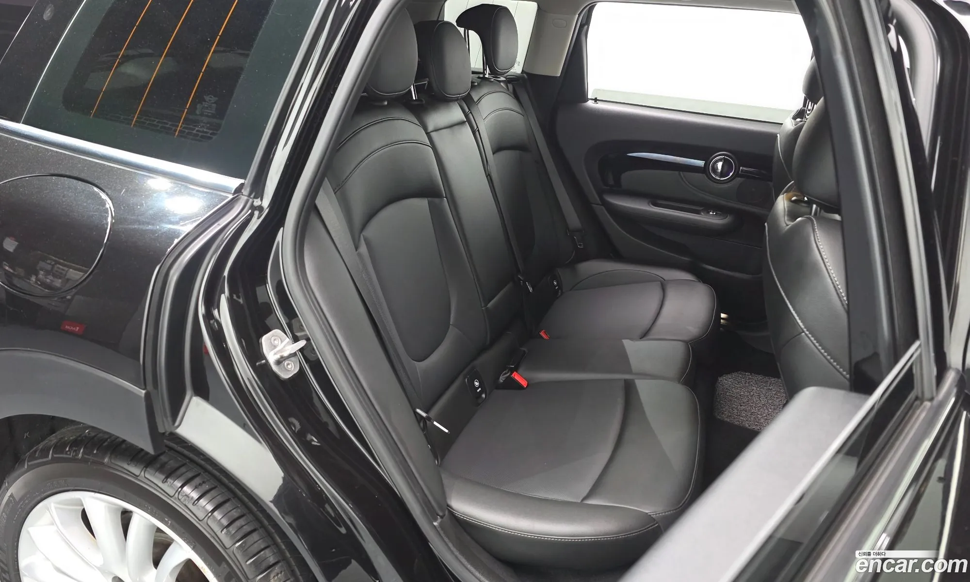Mini Cooper Clubman 2019 — 3