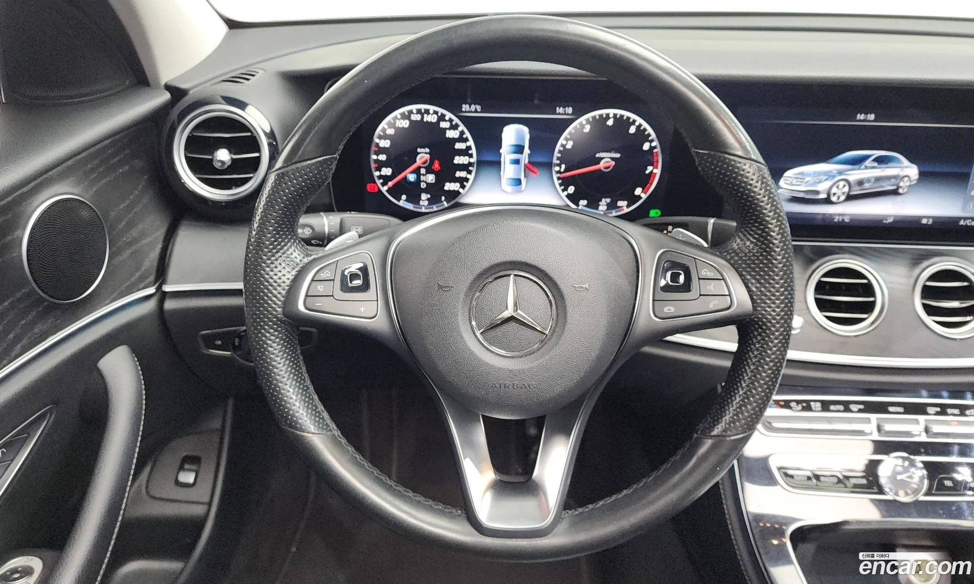 Mercedes-Benz E-Class W213 2016 WDDZF4JB3HA058581 — 20