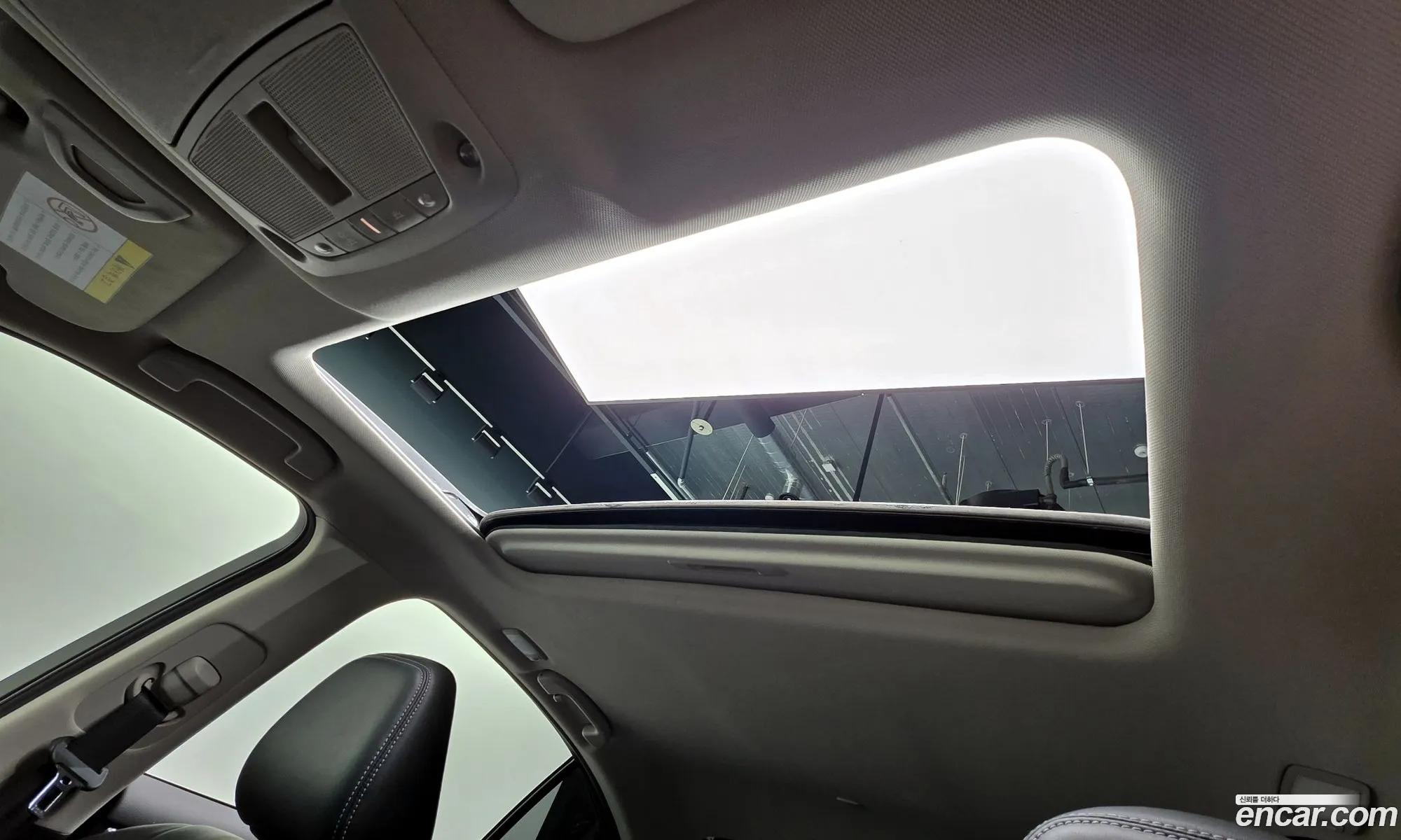 Infiniti Q50 2017 JNKAV71E4HM150074 — 30