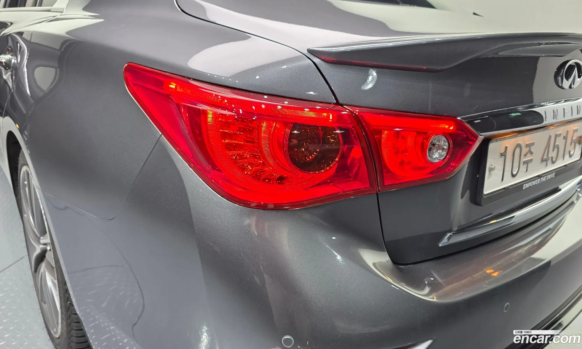 Infiniti Q50 2017 JNKAV71E4HM150074 — 26
