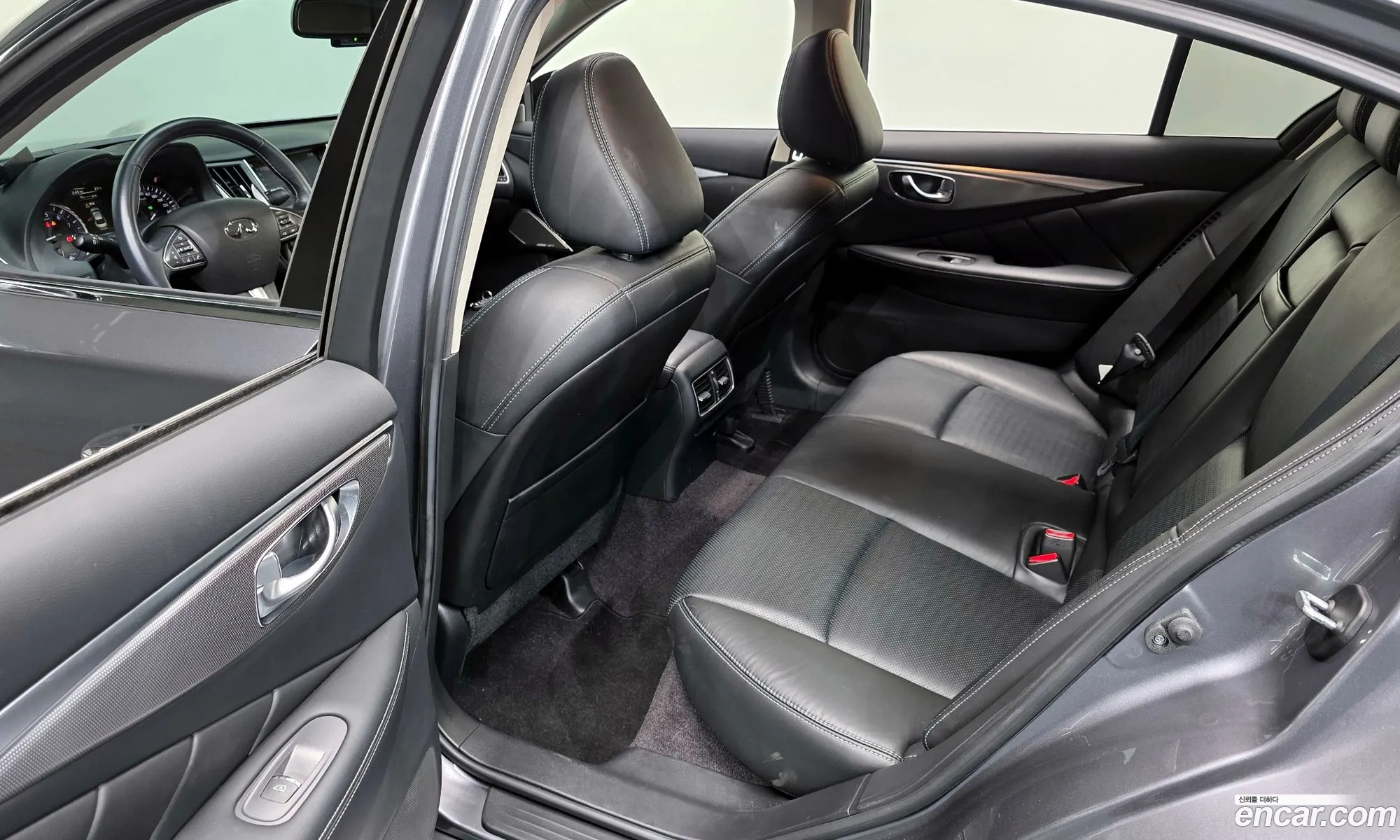 Infiniti Q50 2017 JNKAV71E4HM150074 — 29