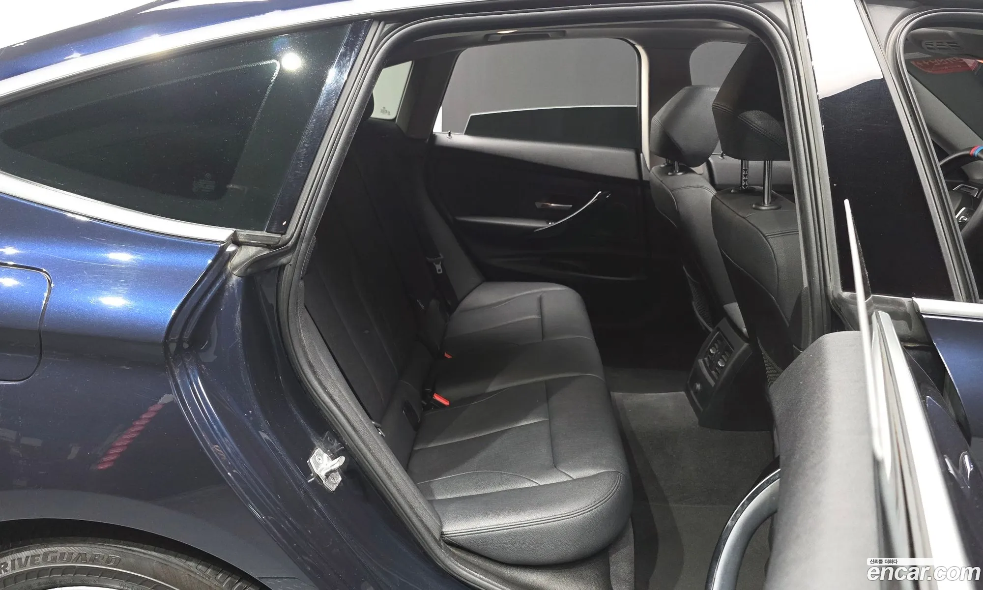 BMW 3 Series GT 2020 — 28