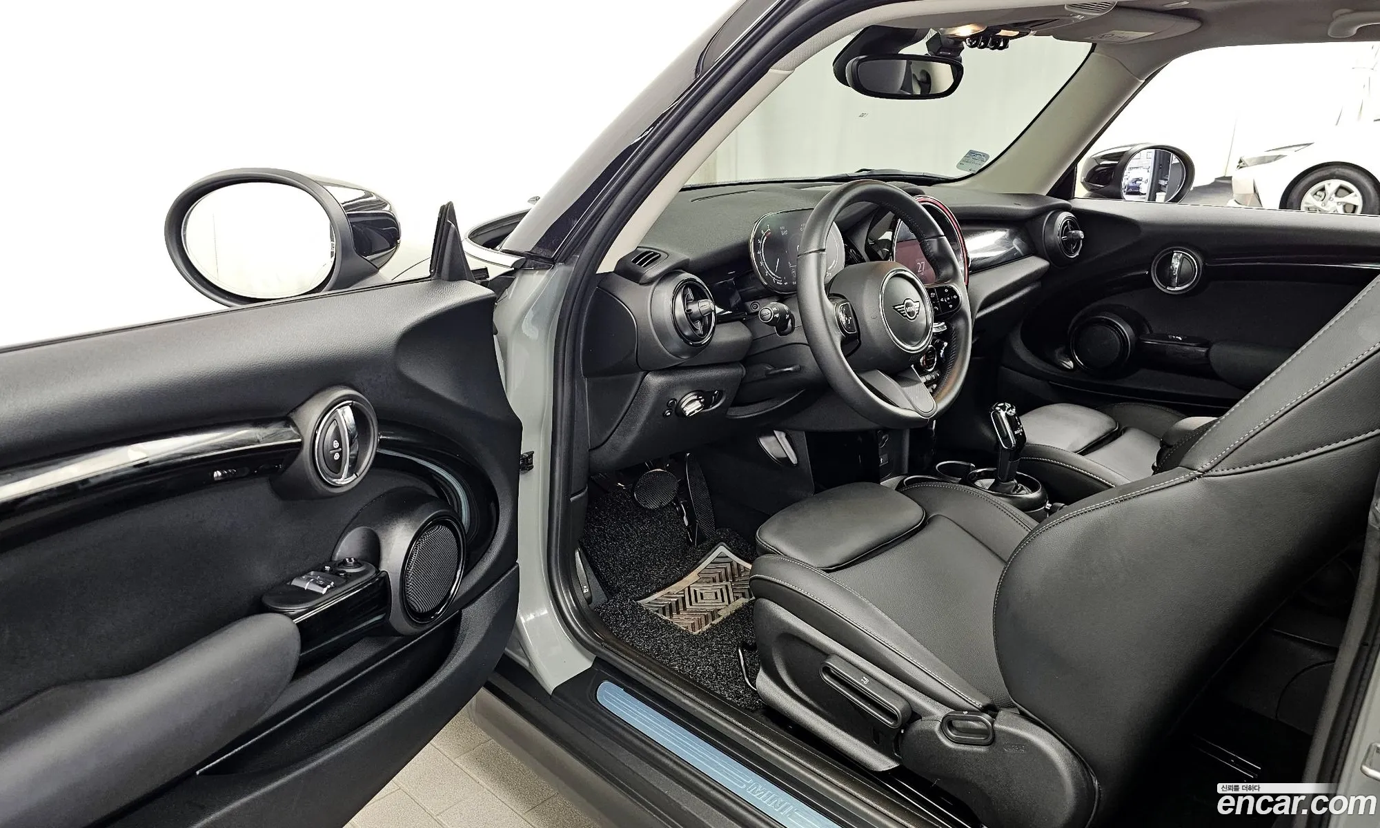 Mini Cooper 2021 WMW41DH09N2P86674 — 8