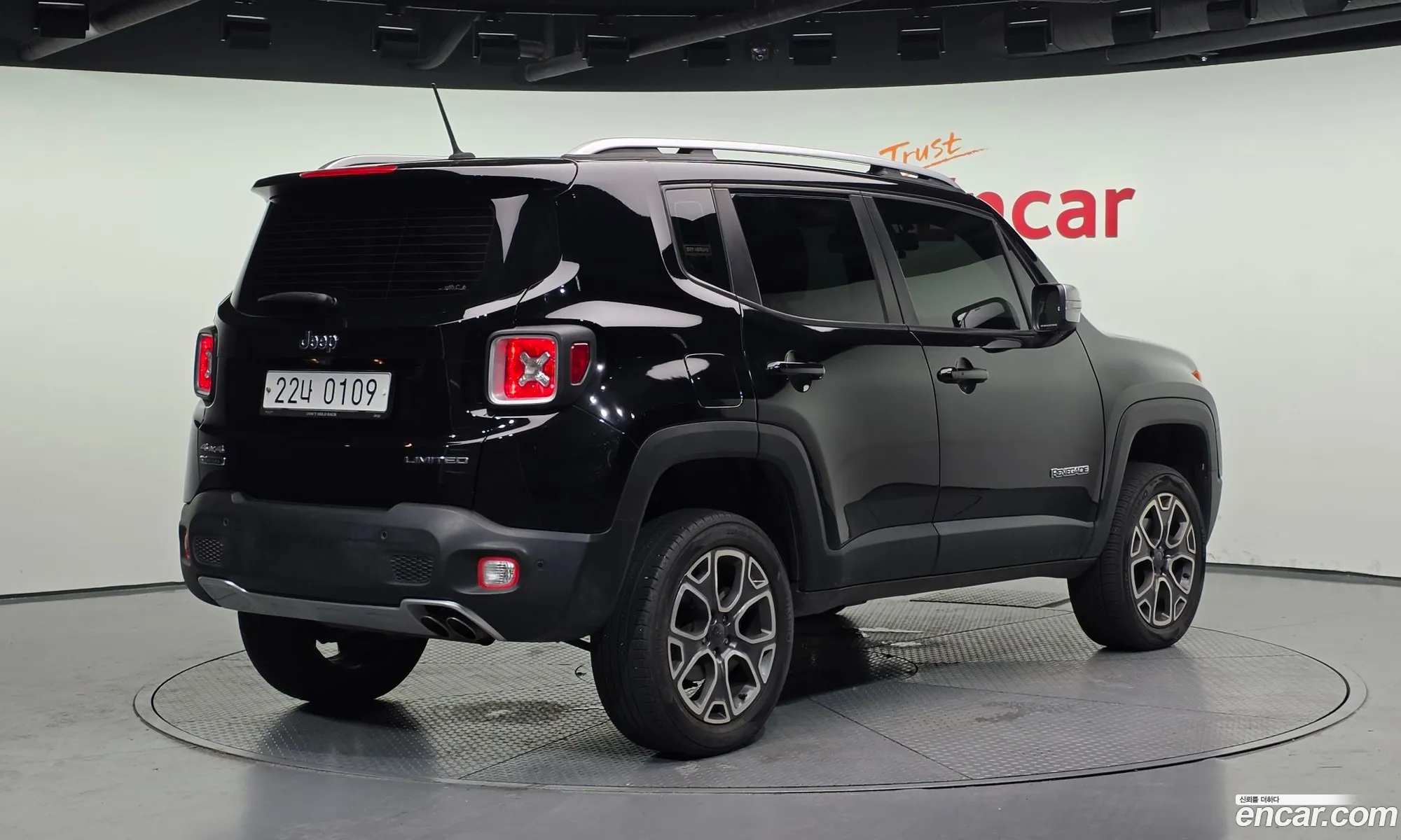 Jeep Renegade 2016 1C4BU0000GPC47777 — 6