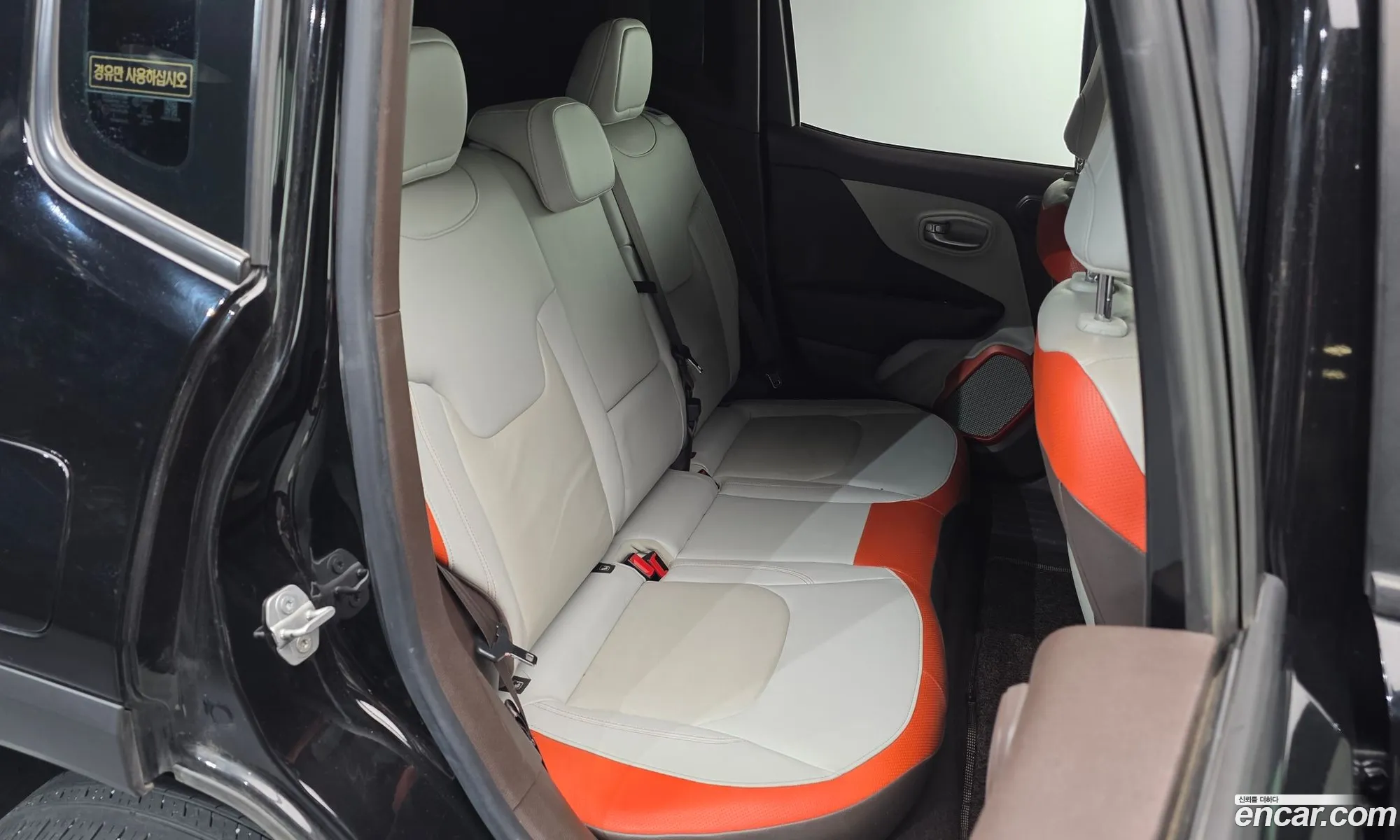 Jeep Renegade 2016 1C4BU0000GPC47777 — 5
