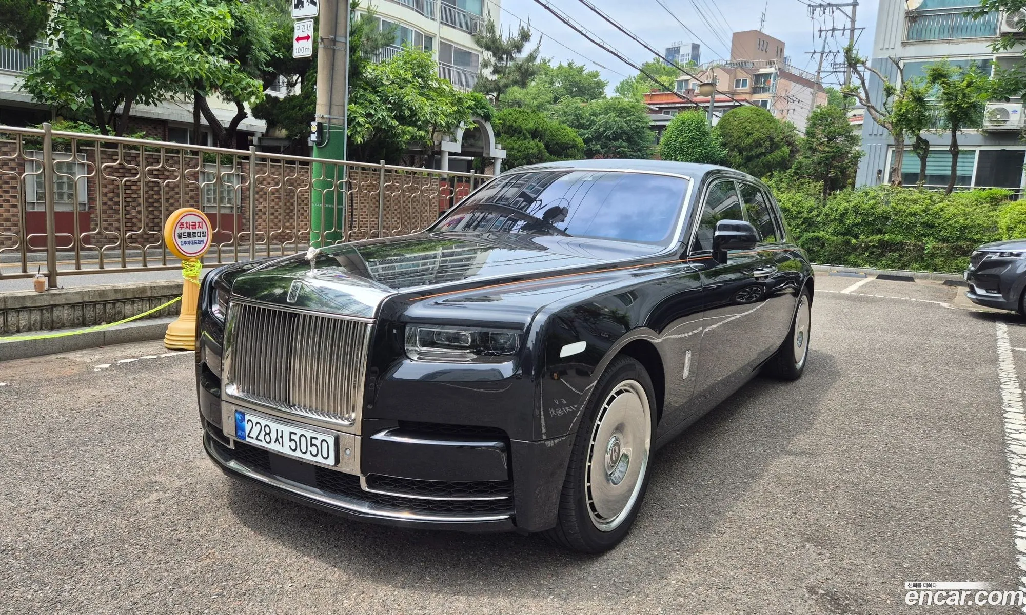 Rolls-Royce Phantom 2023 — 20