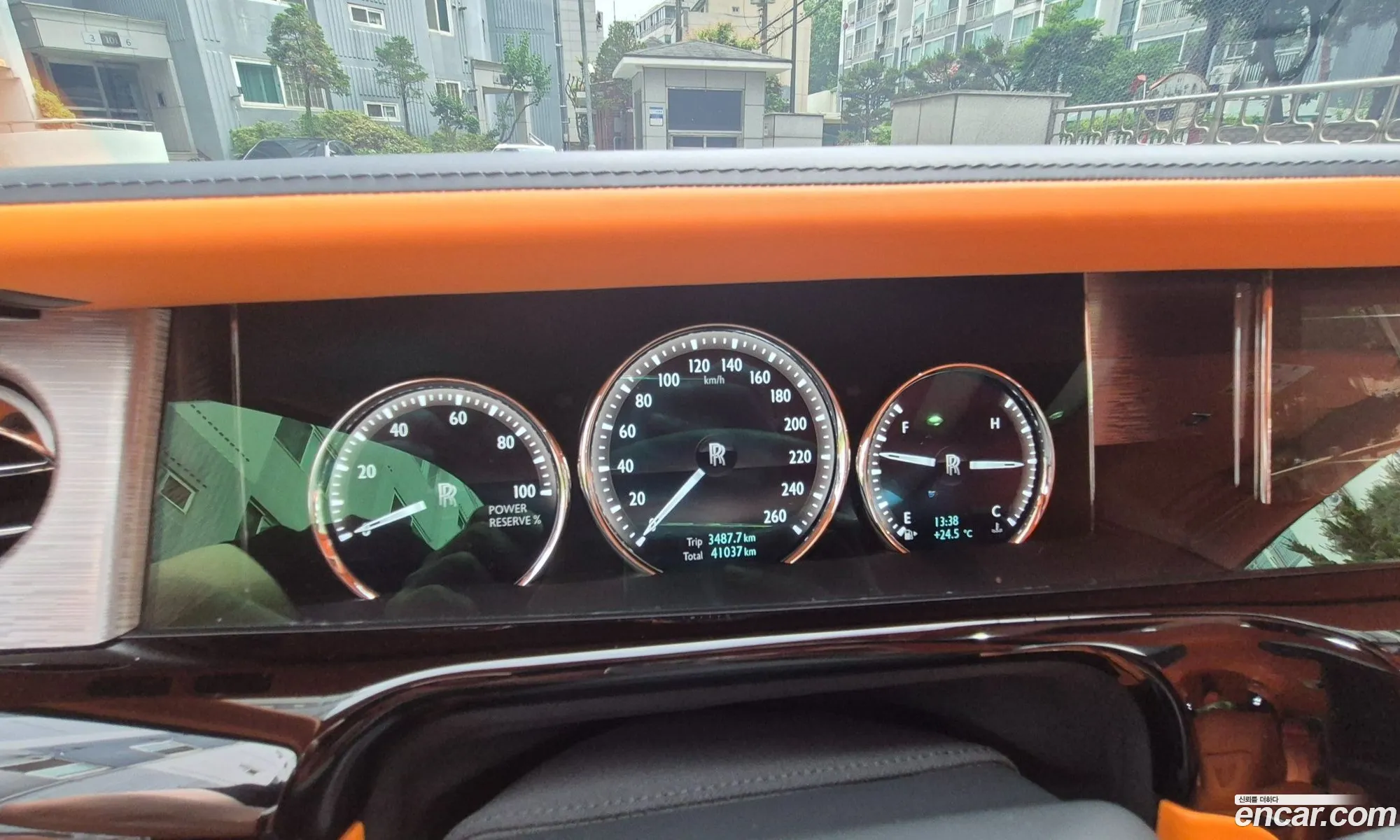 Rolls-Royce Phantom 2023 — 15