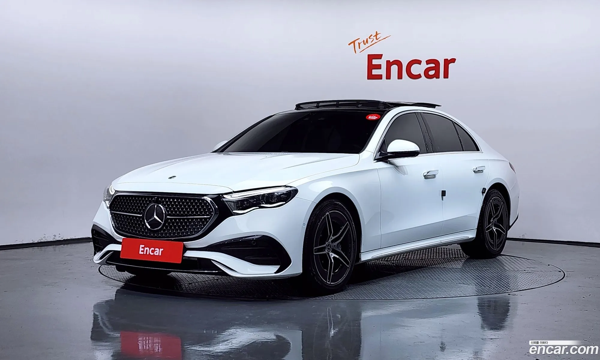 Mercedes-Benz E-Class W214 2024 — 20