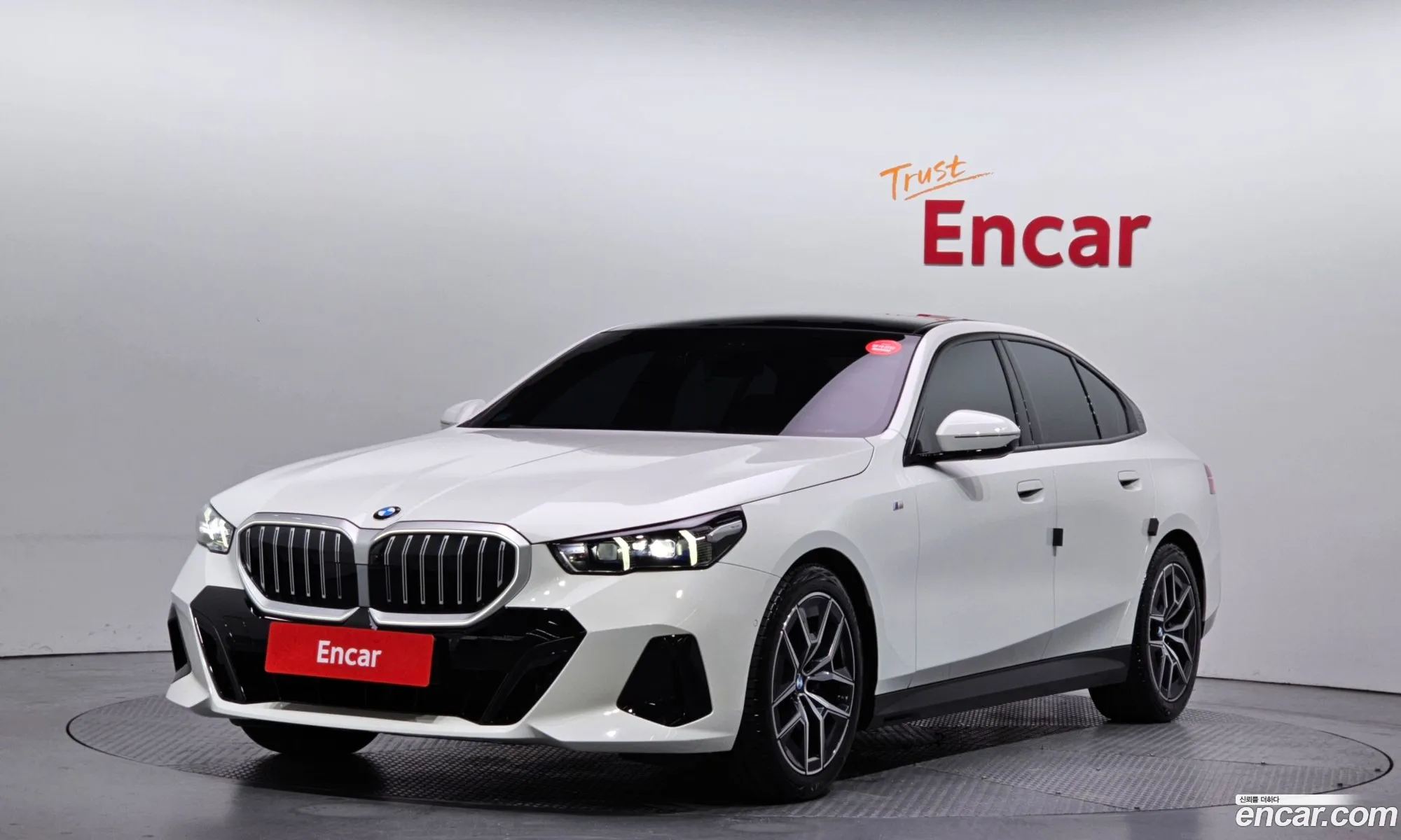 BMW 5 Series 2024 — 19