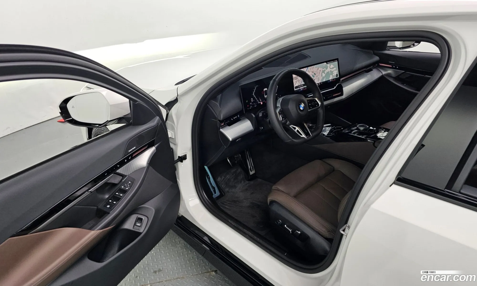 BMW 5 Series 2024 — 12