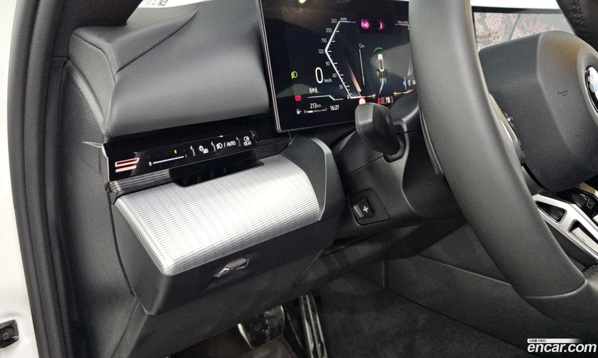 BMW 5 Series 2024 — 16