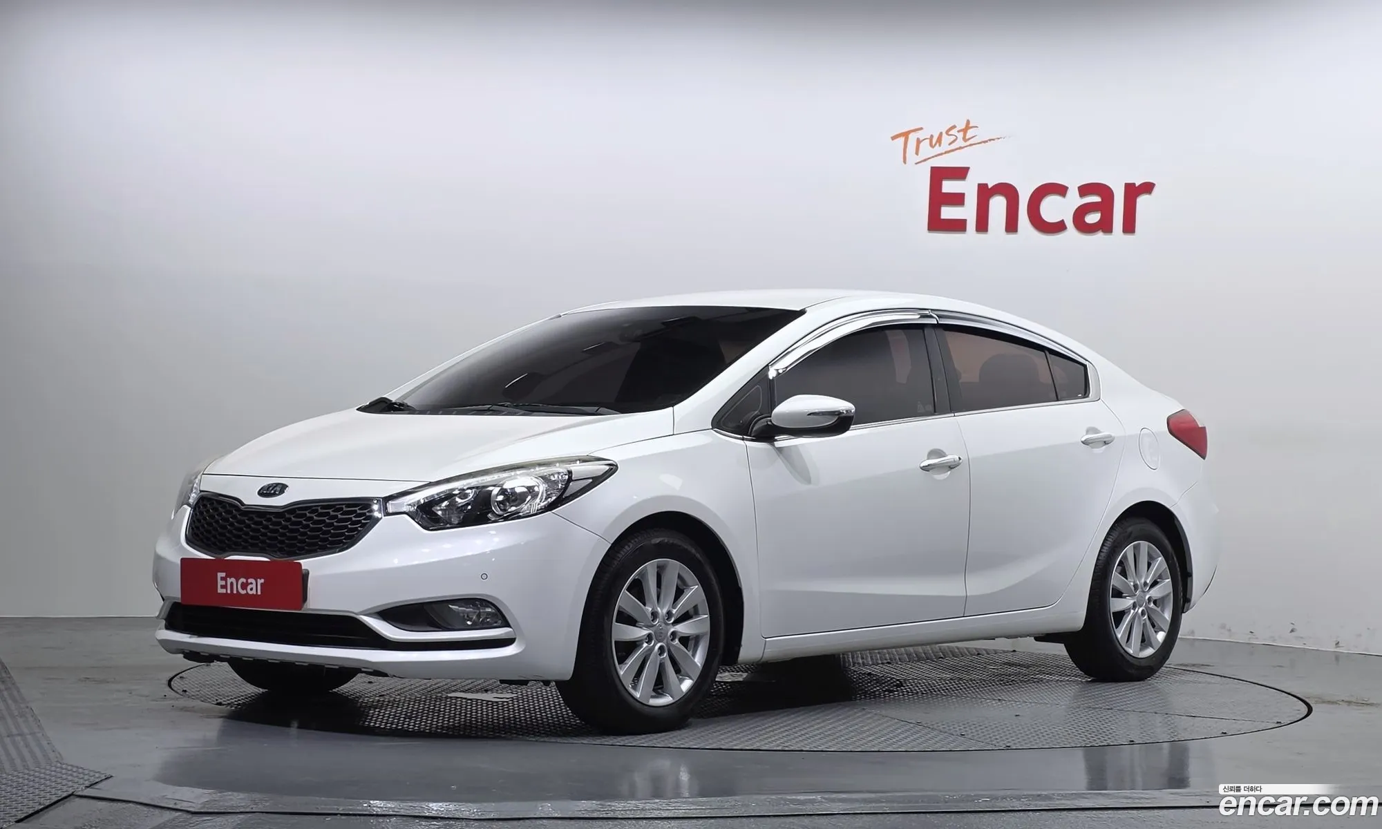 Kia K3 2014 — 3