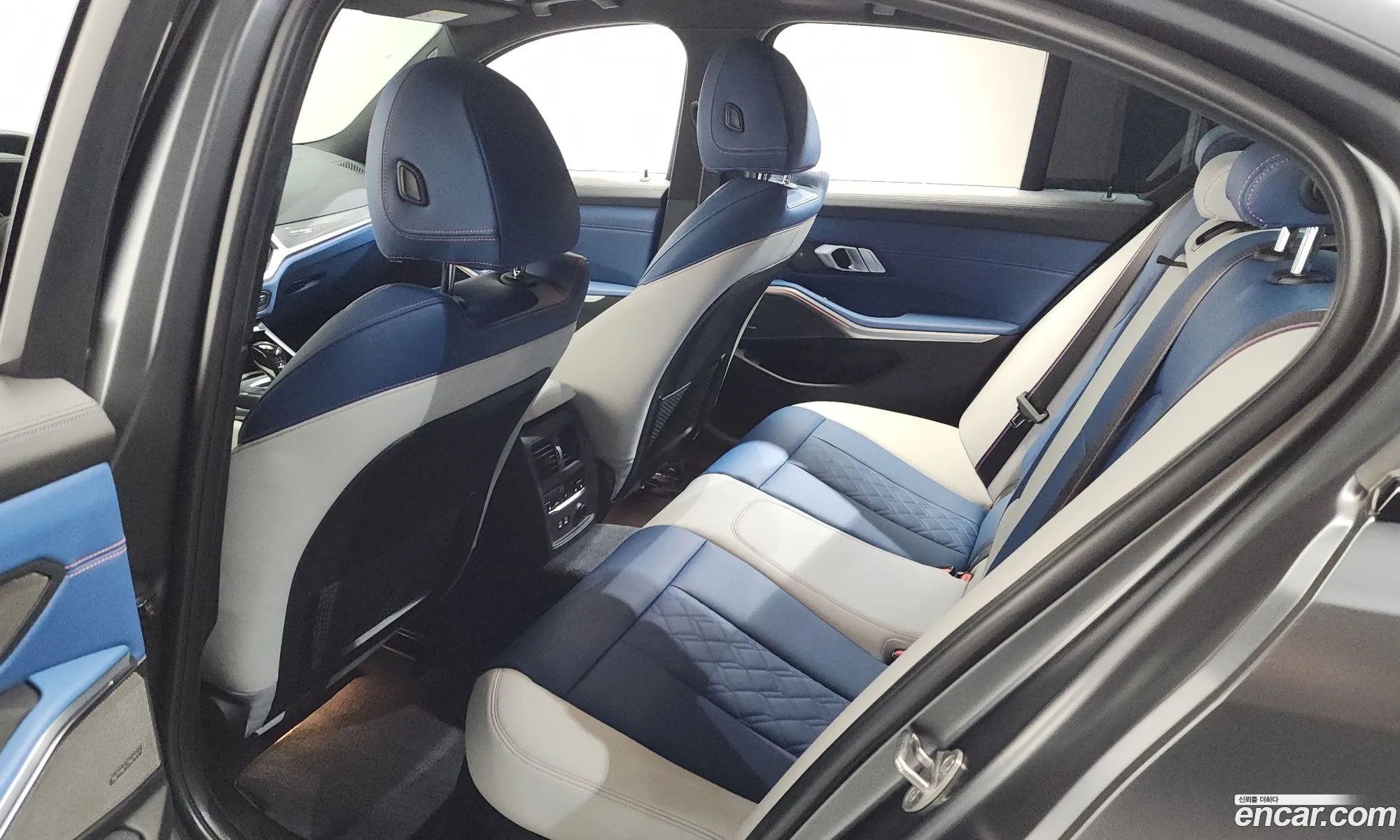 BMW 3 Series 2020 — 20