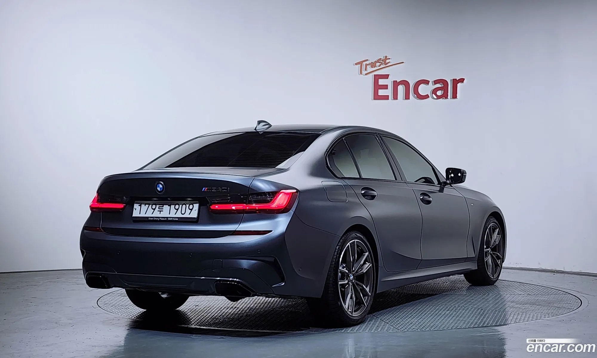 BMW 3 Series 2020 — 7
