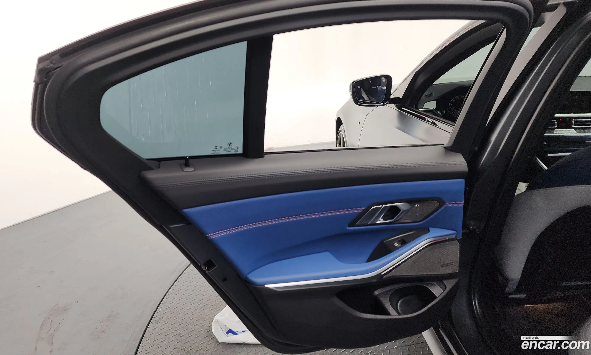 BMW 3 Series 2020 — 19