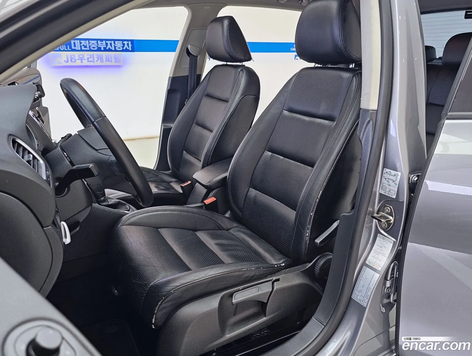 Volkswagen Golf 6th Gen 2011 — 2
