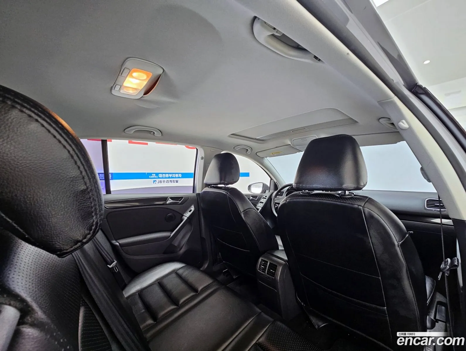 Volkswagen Golf 6th Gen 2011 — 10