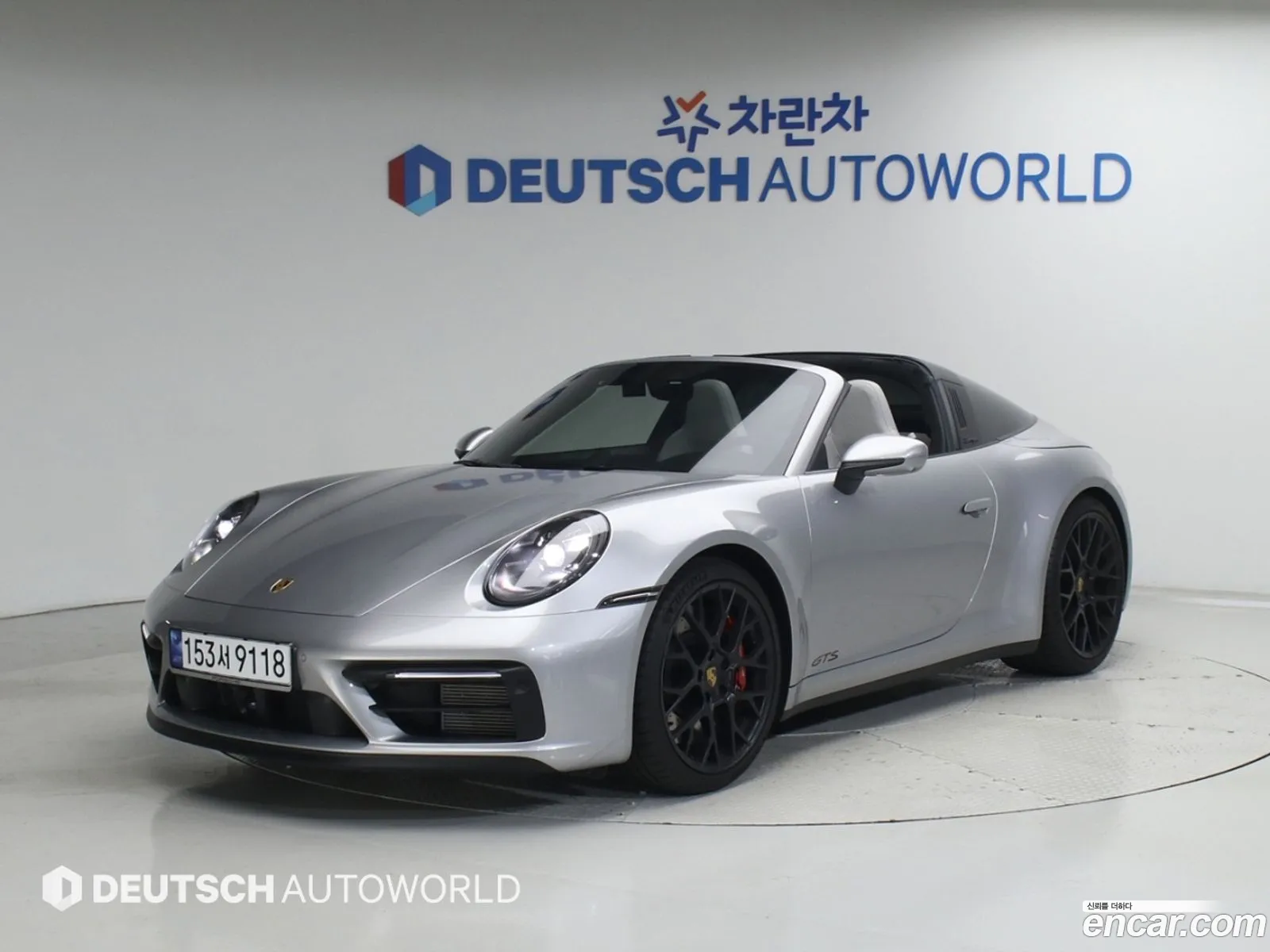Porsche 911 2024 — 17
