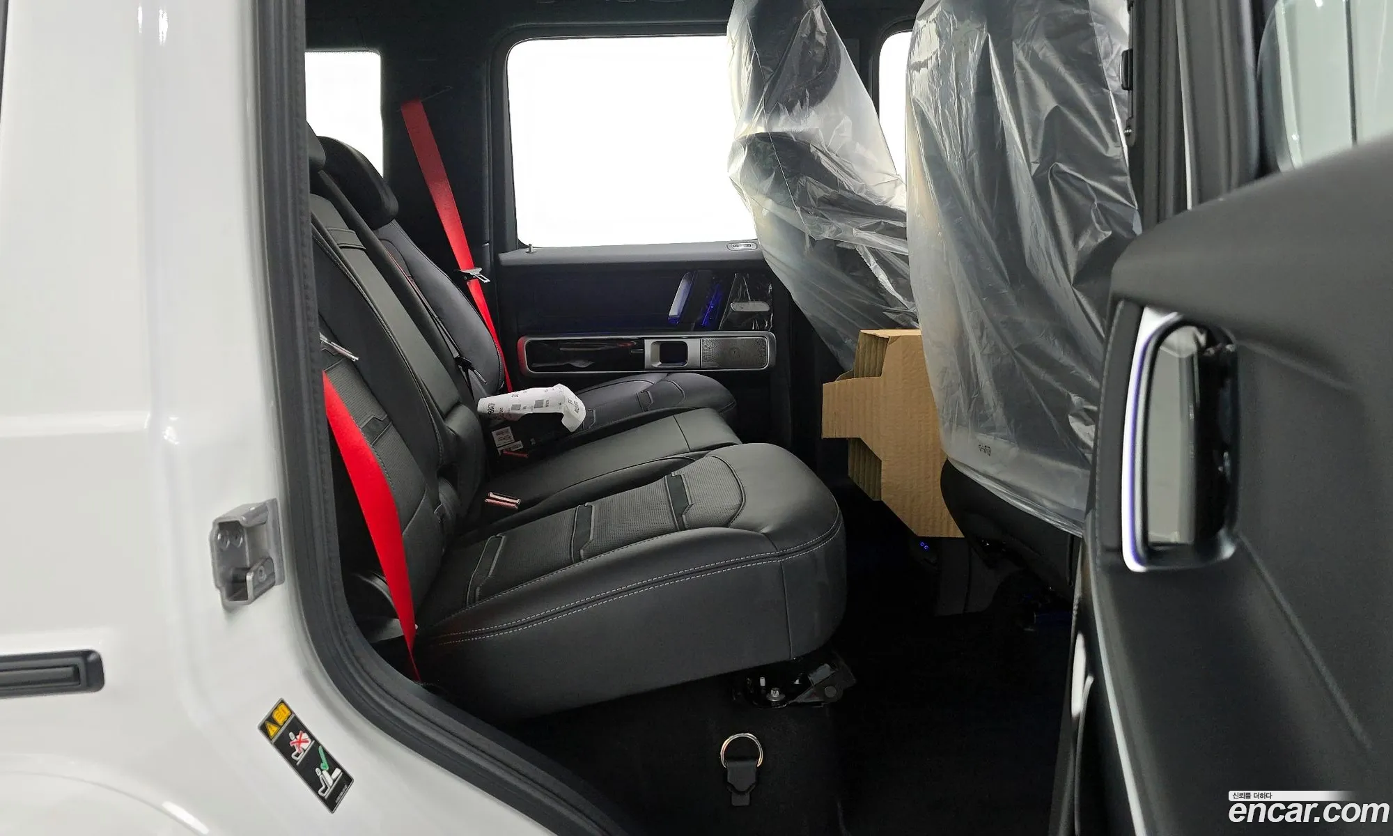 Mercedes-Benz G-Class W465 2026 — 21